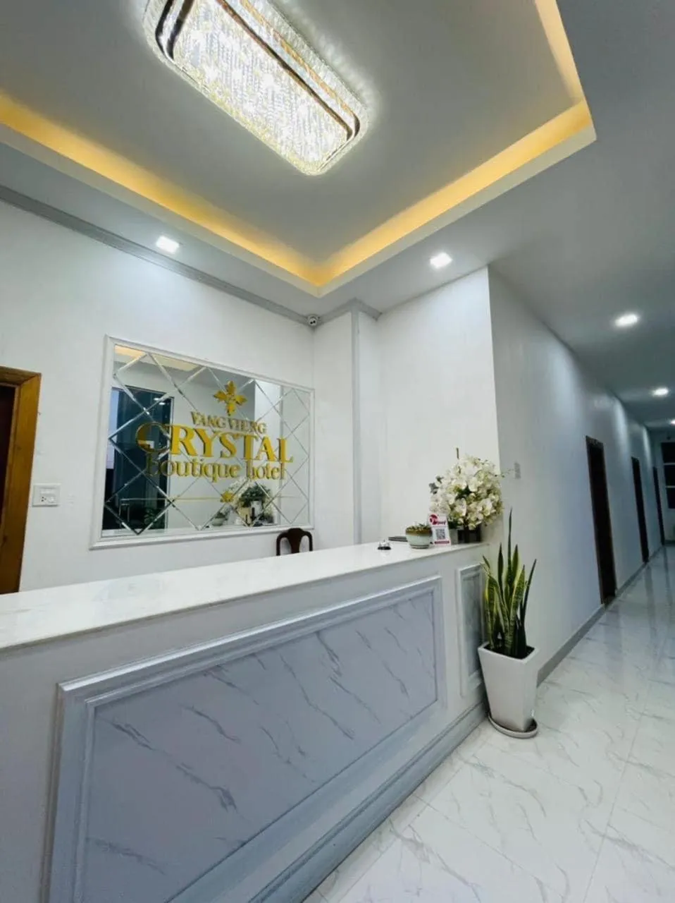 Property building in VangVieng Crystal Boutique Hotel