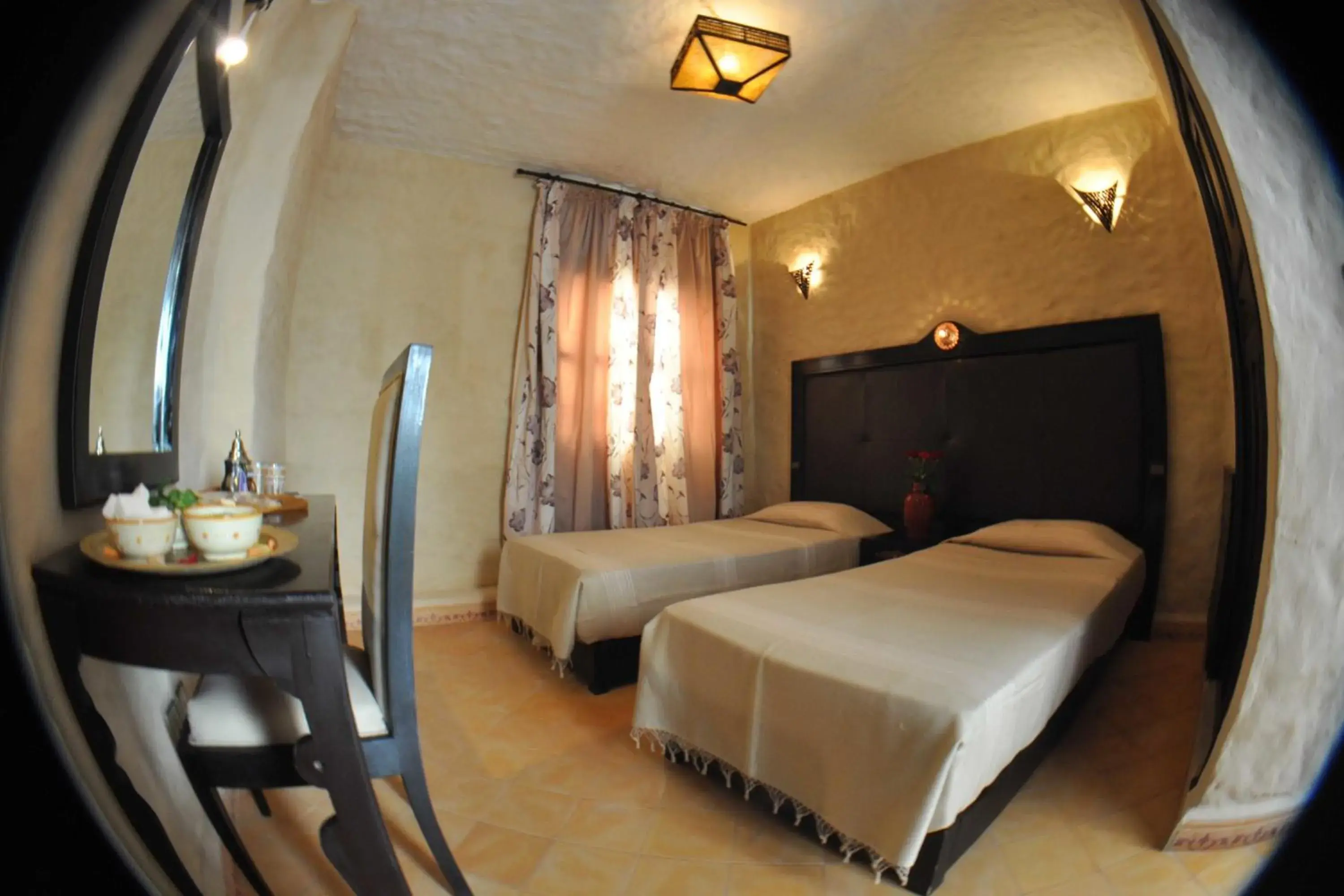 Budget Twin Room in Riad Al Madina Budget Twin Room in Riad Al Madina