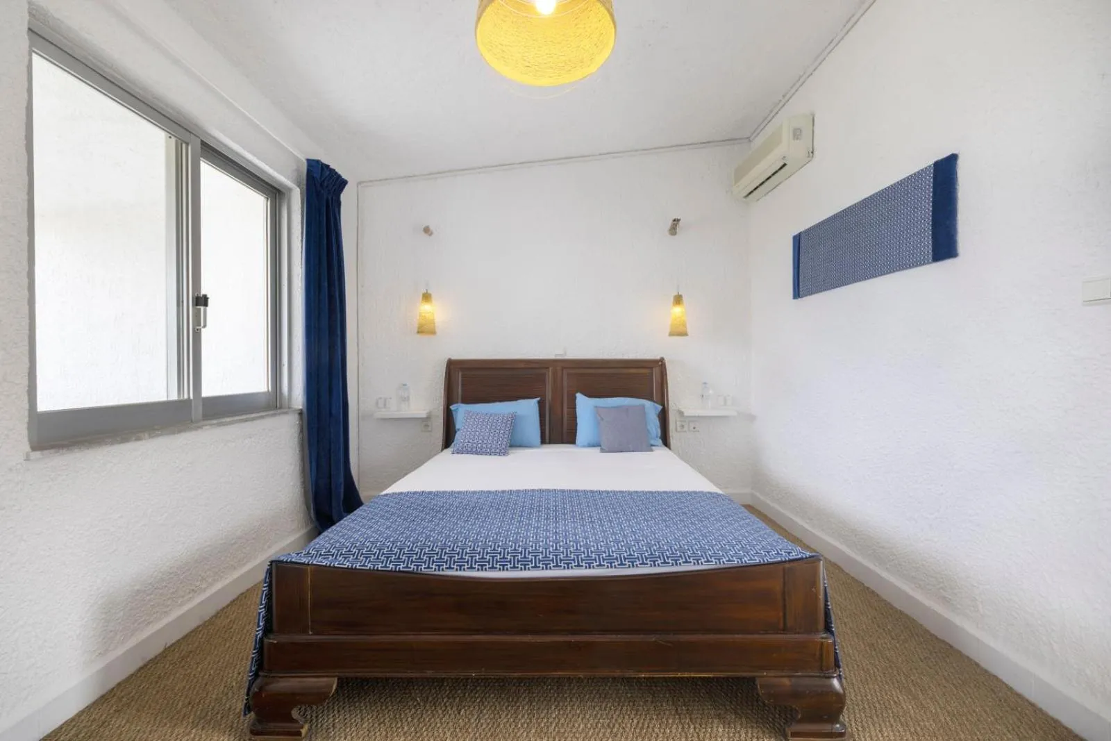 Bed in Lassion Hotel