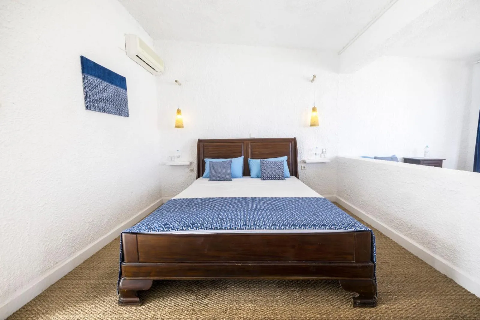 Bed in Lassion Hotel