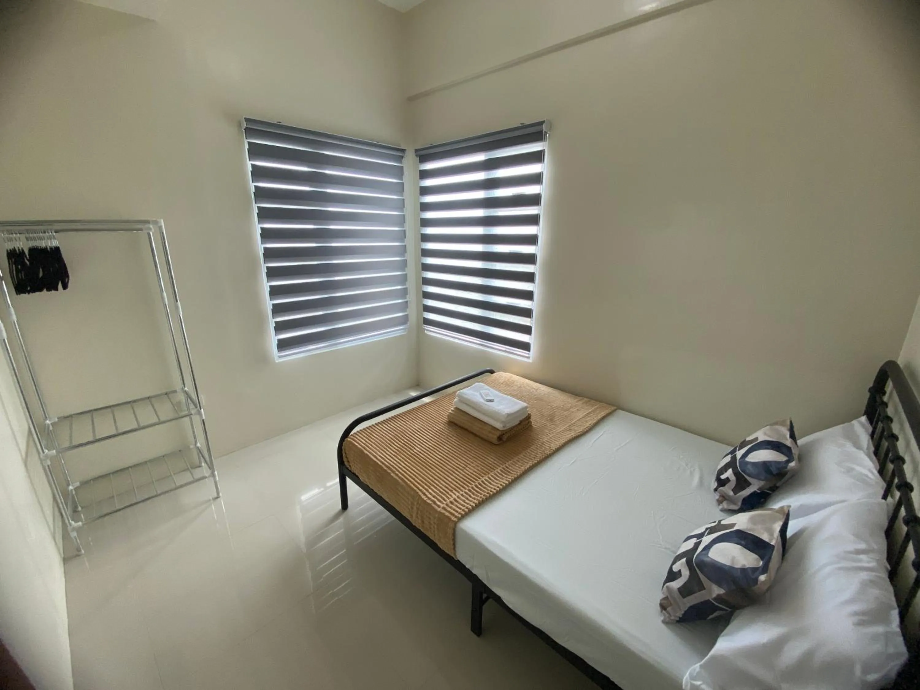 Bed in Cebu One Pavillion Place by P&J