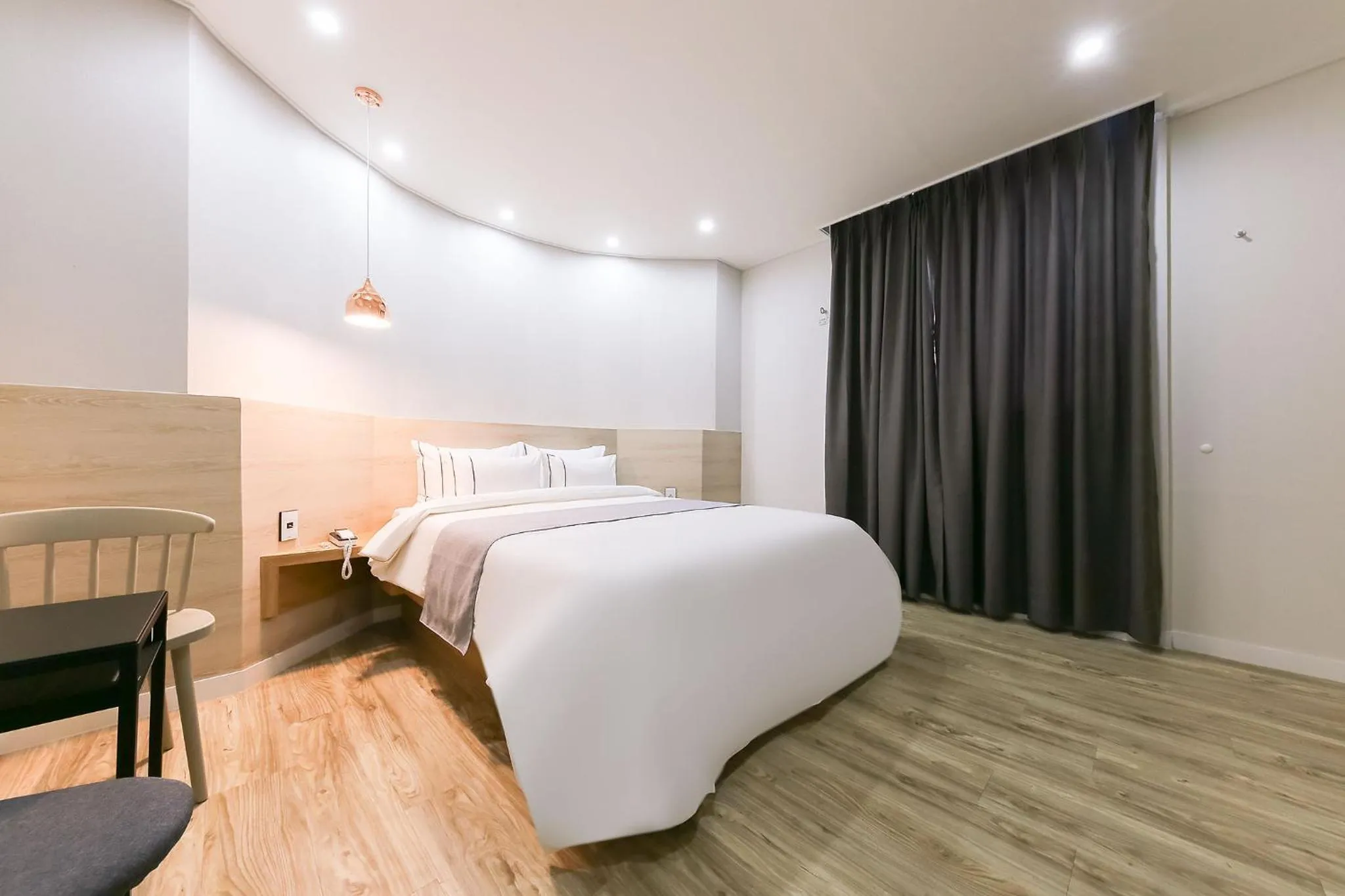 Standard Double Room in Daejeon Yuseong Hotel Dret