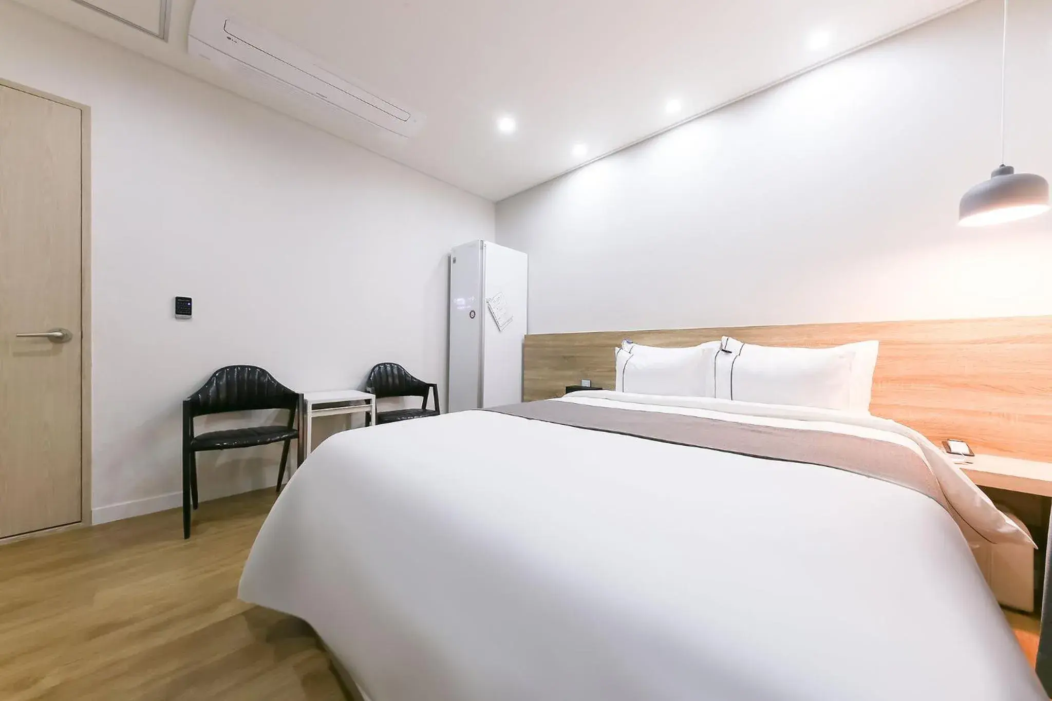 Deluxe Queen Room in Daejeon Yuseong Hotel Dret Deluxe Queen Room in Daejeon Yuseong Hotel Dret