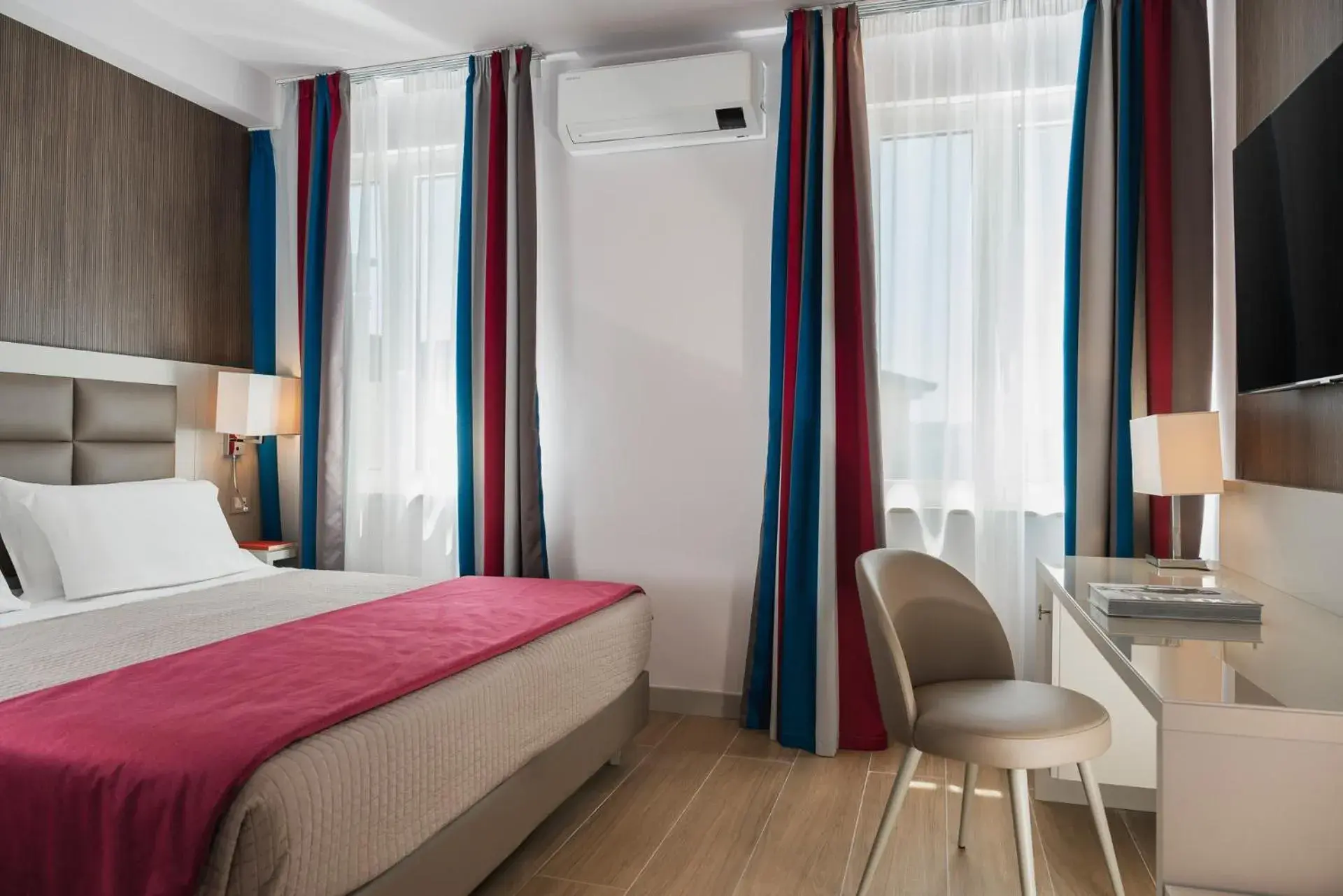 Superior Double or Twin Room - single occupancy in Hotel Titano Superior Double or Twin Room - single occupancy in Hotel Titano