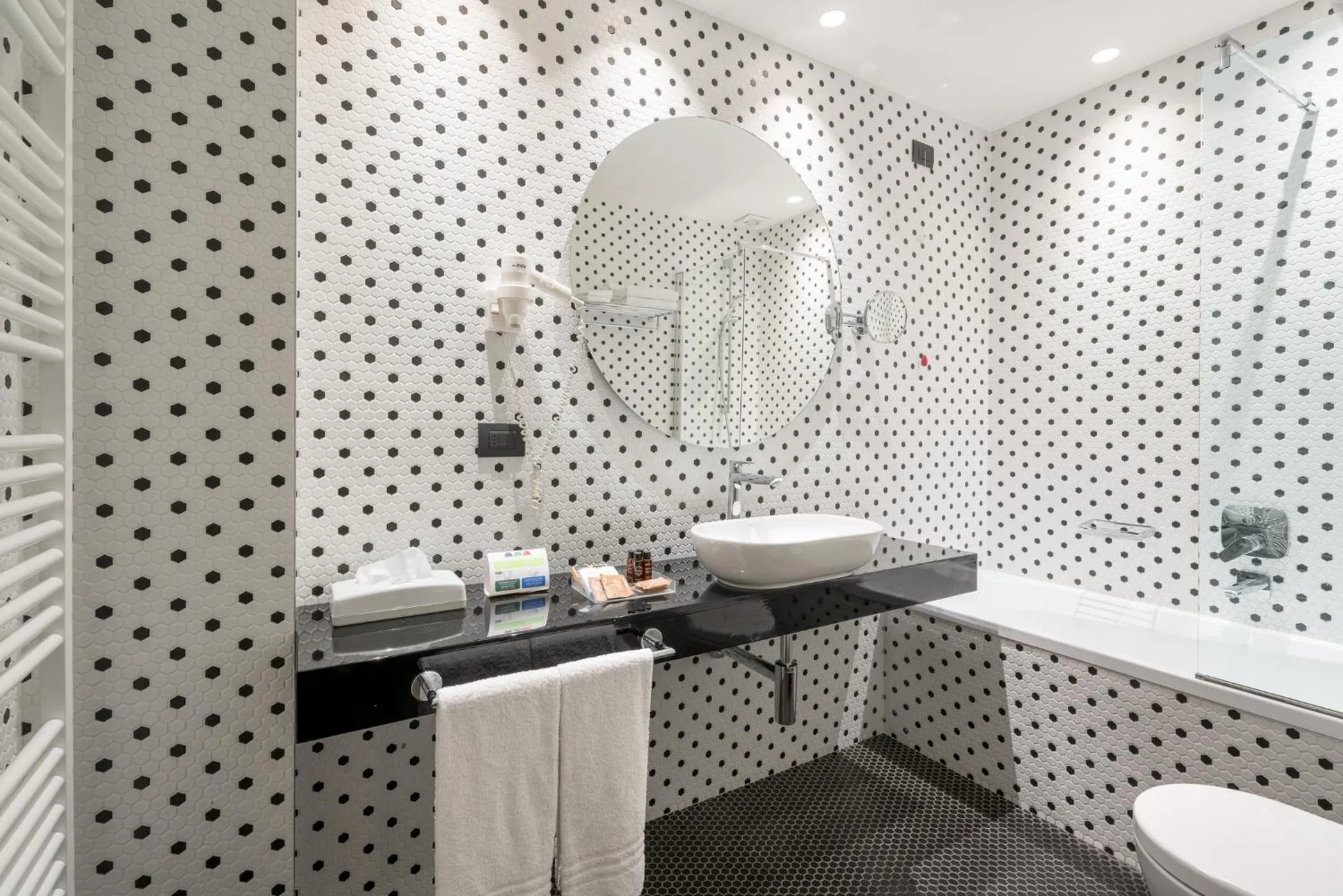 Bathroom in Hotel Titano