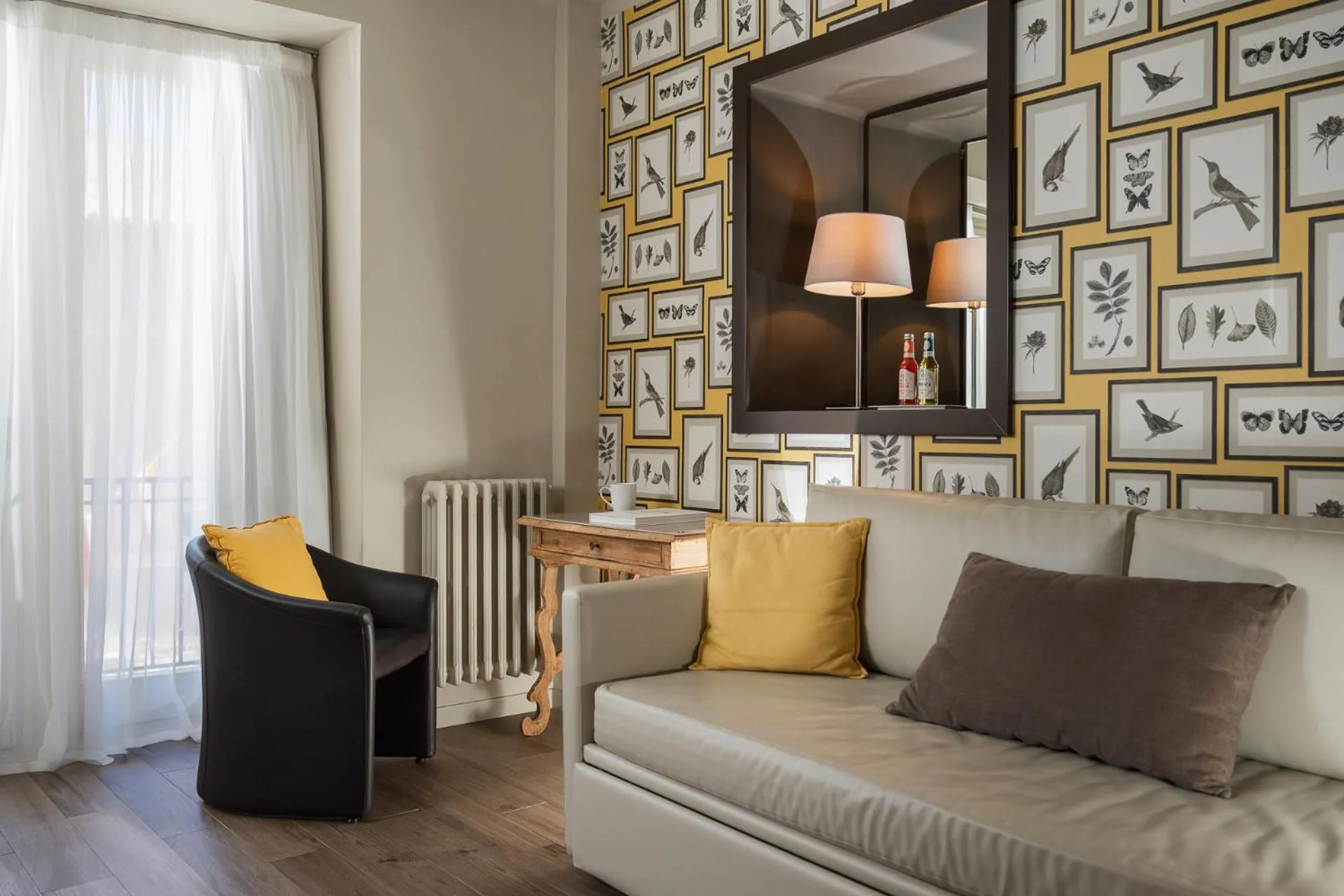 Seating area in Hotel Titano