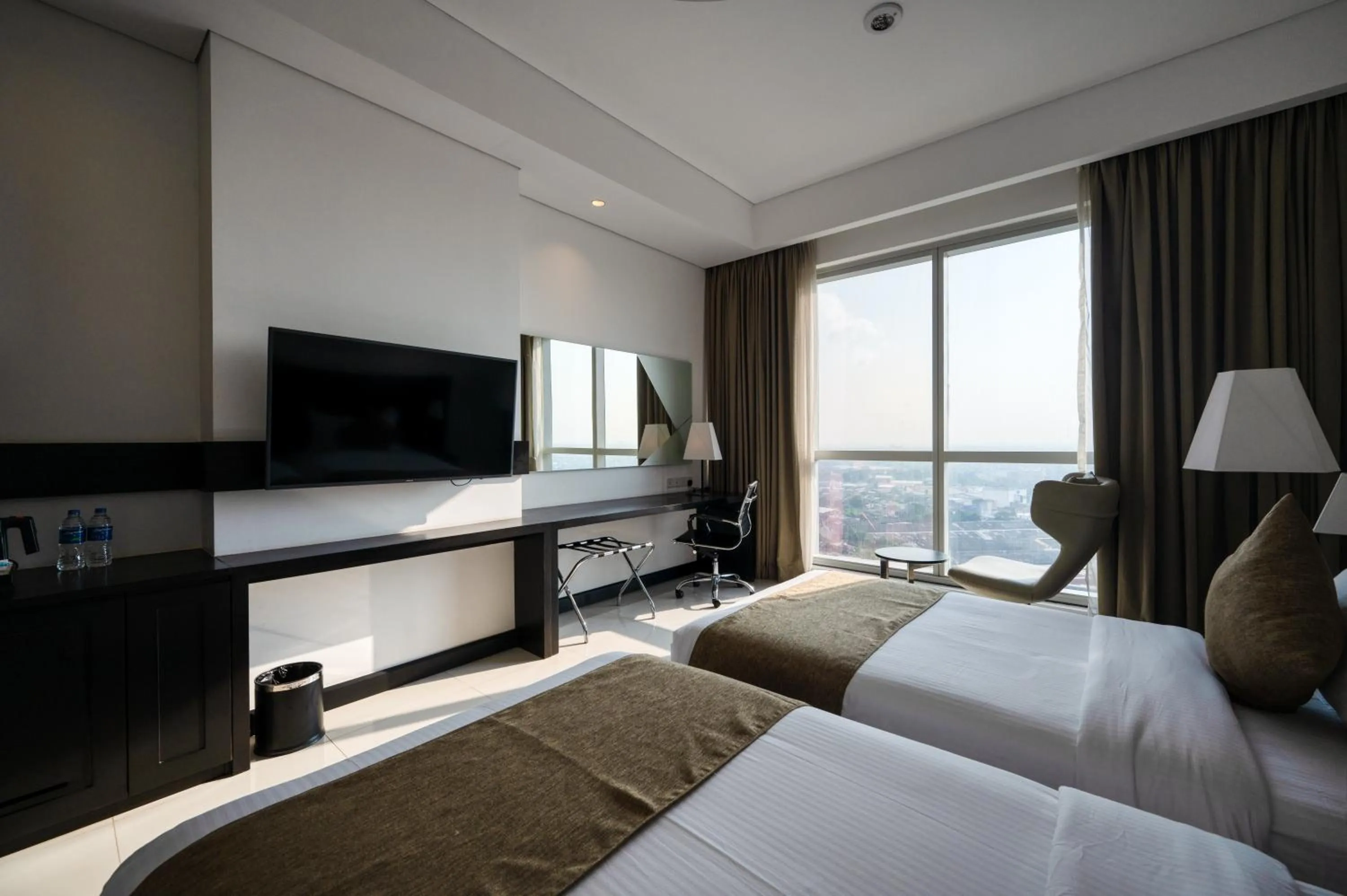 Bed in Hatch House for Digital Nomads