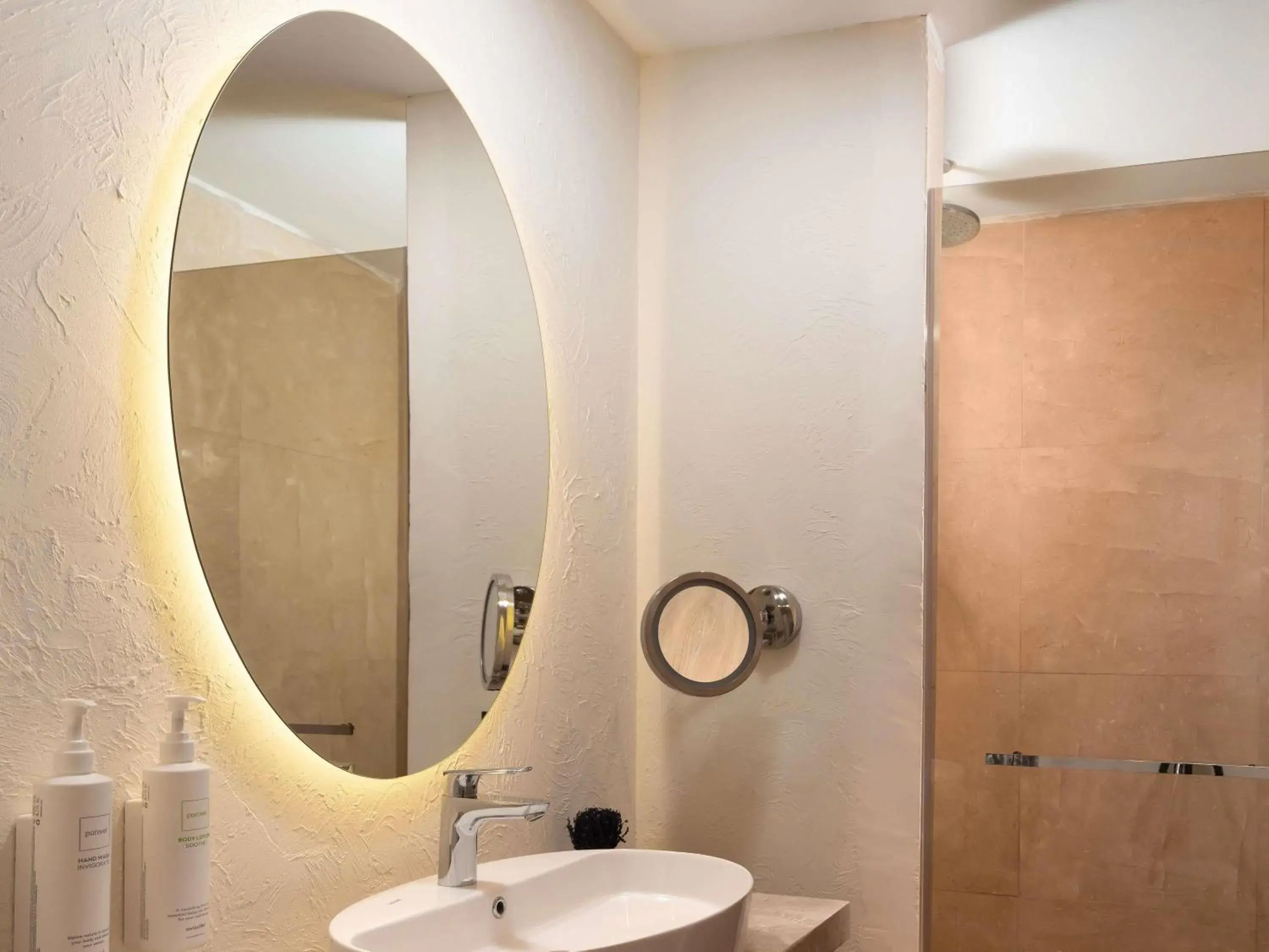 Deluxe Room with Courtyard View in Swissôtel Living Bodrum Deluxe Room with Courtyard View in Swissôtel Living Bodrum