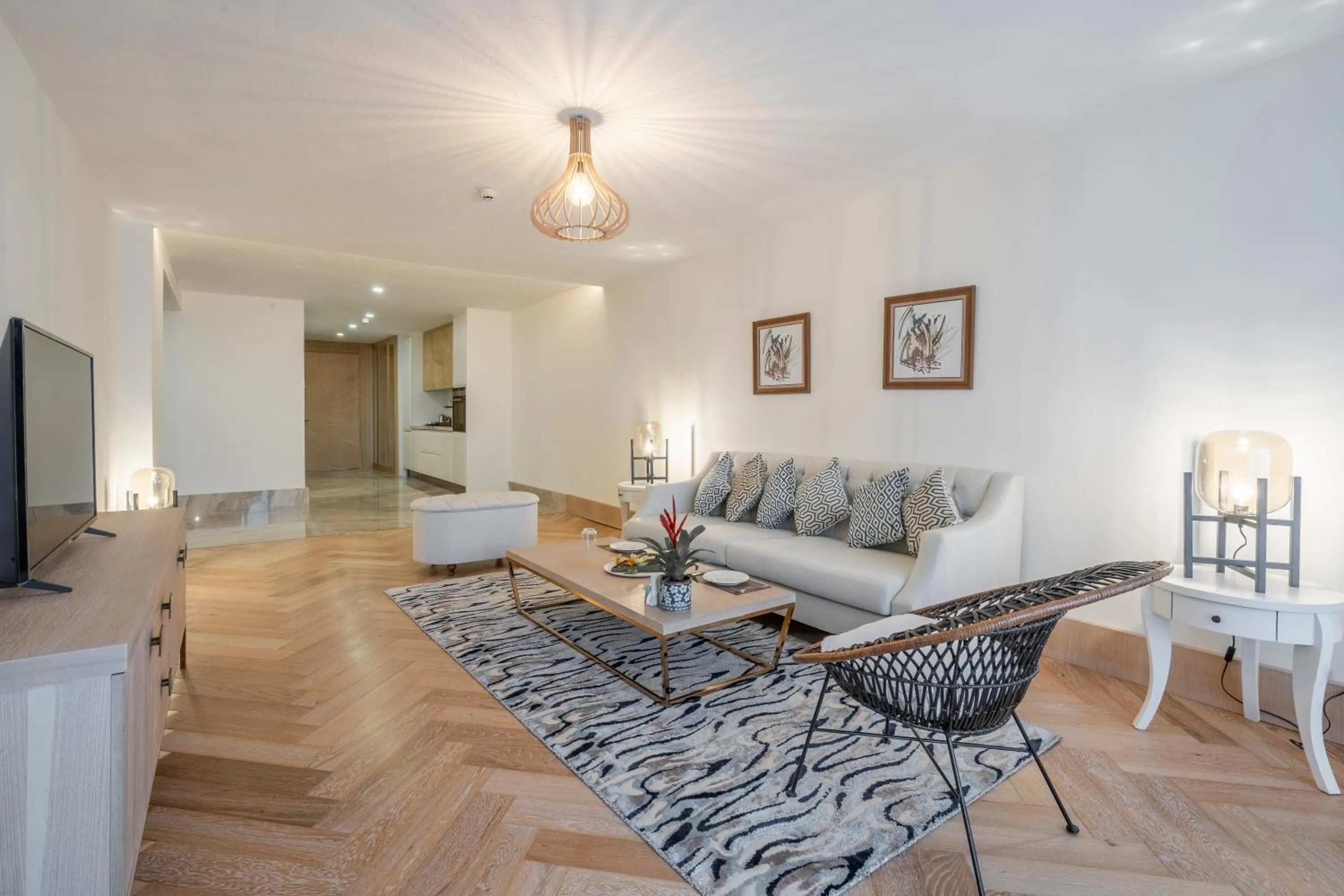 TV and multimedia in Swissôtel Living Bodrum