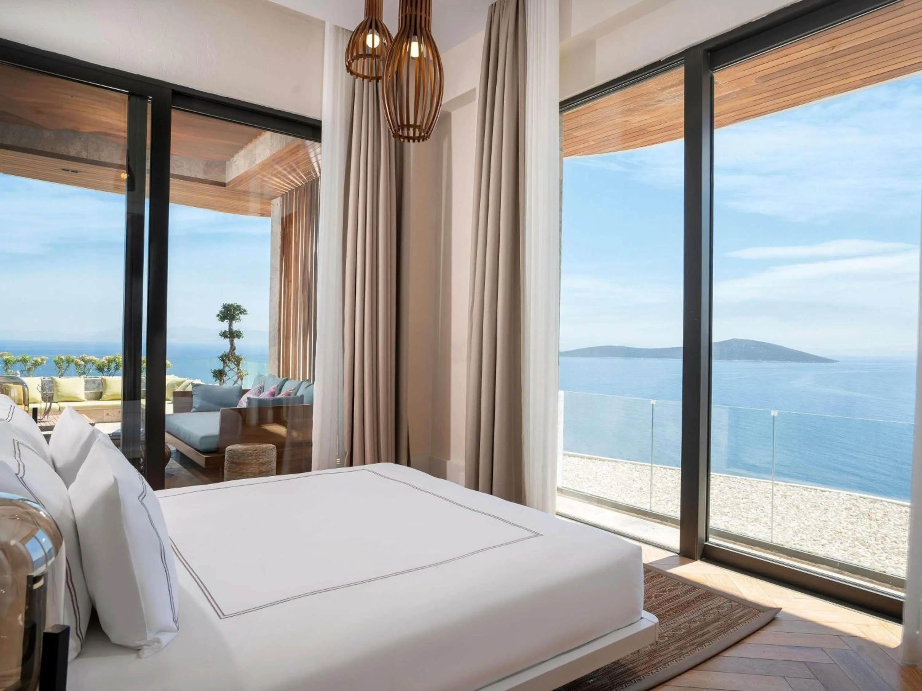 Bedroom, Bed in Swissôtel Living Bodrum