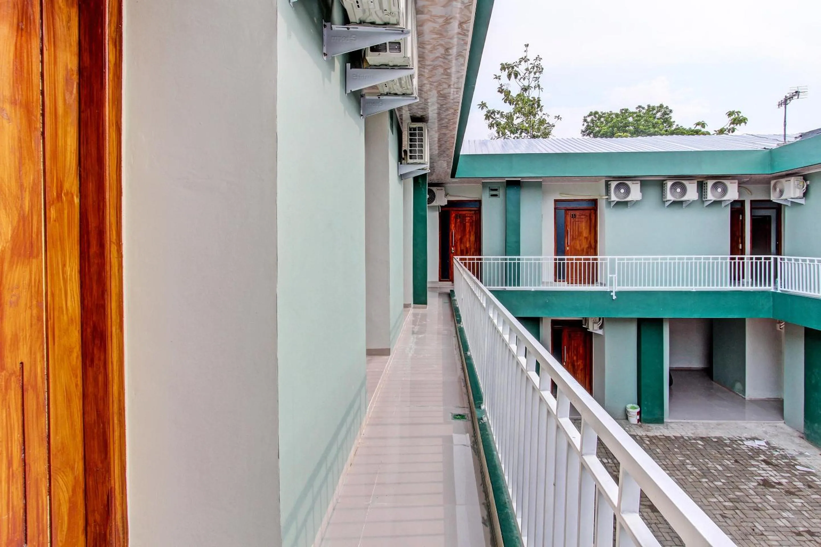 OYO Life 92428 Samudera Guesthouse