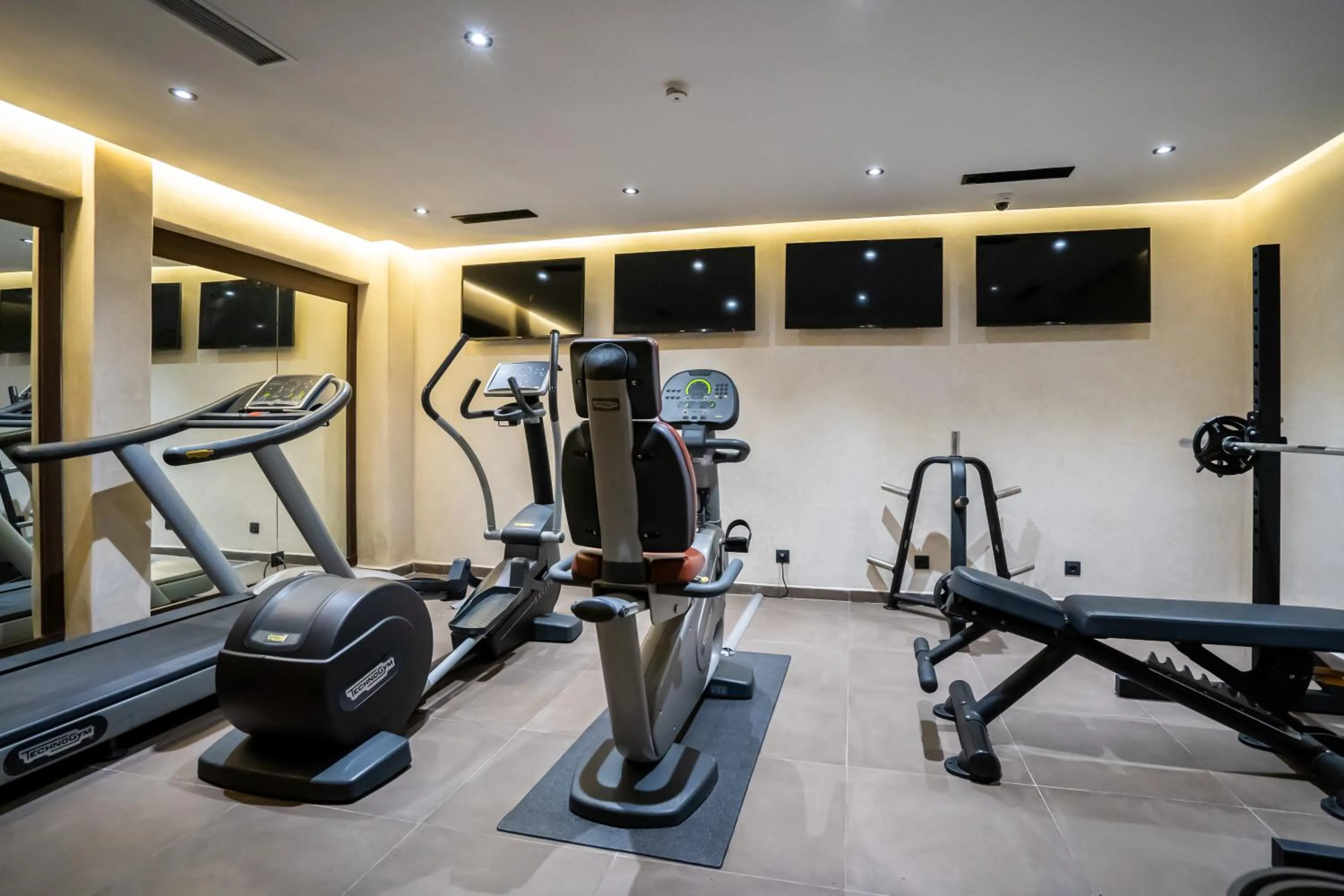 Fitness centre/facilities in JM Suites Hotel Eco-Friendly Casablanca