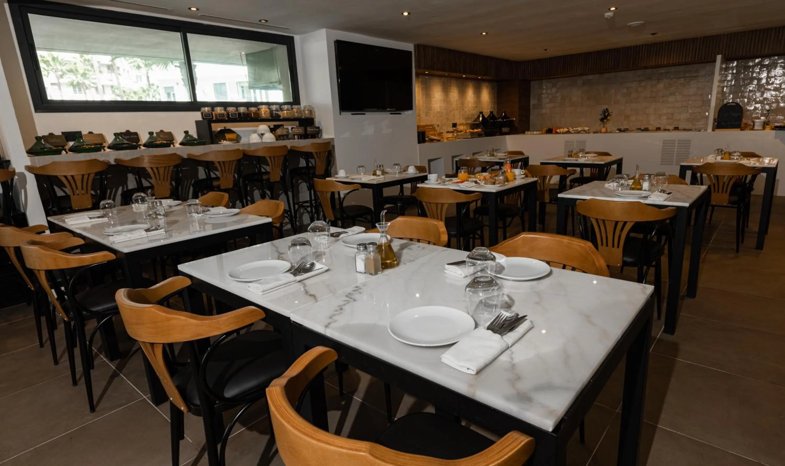 Restaurant/places to eat in JM Suites Hotel Eco-Friendly Casablanca