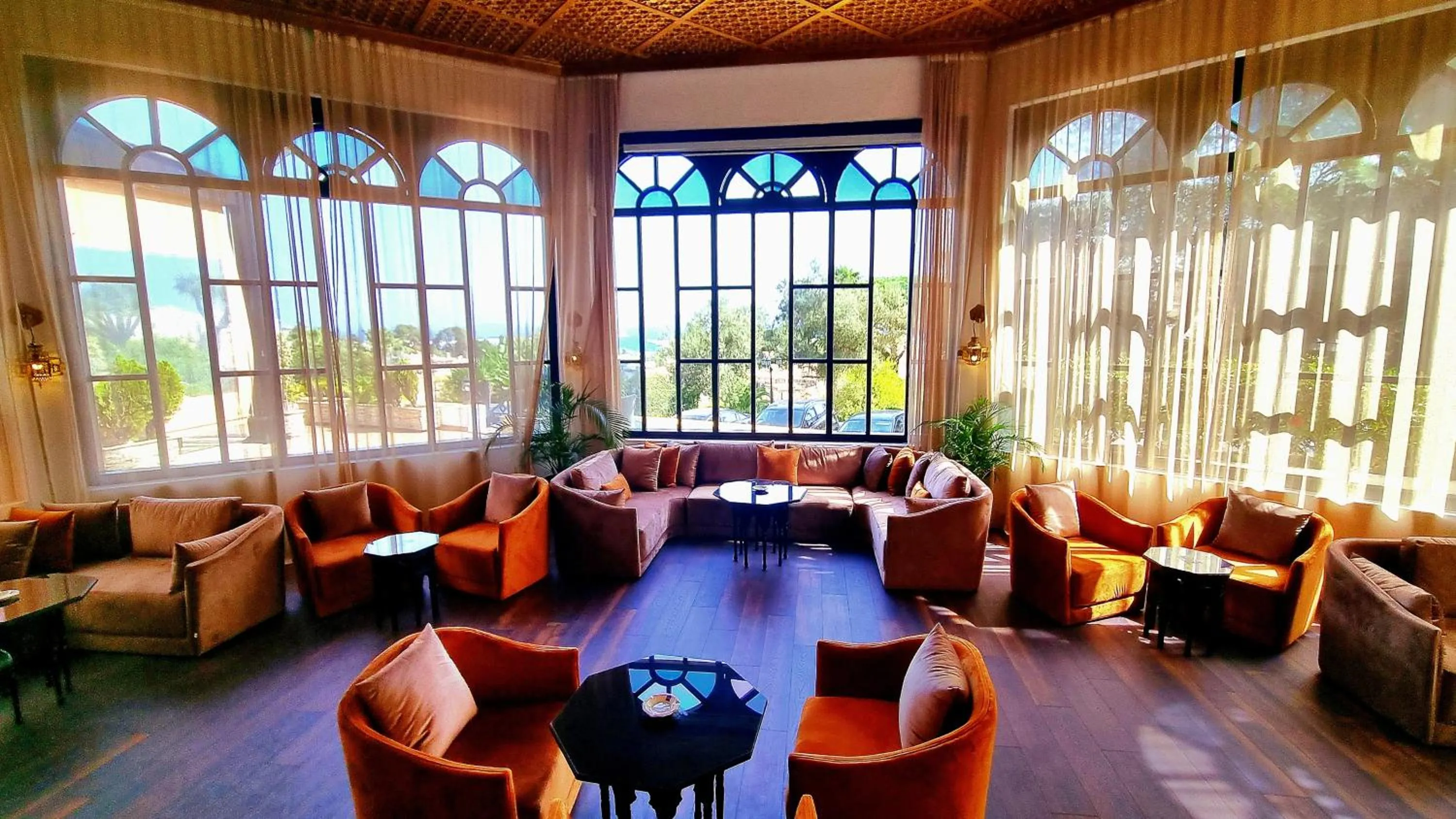 Lounge or bar in El Minzah Hotel