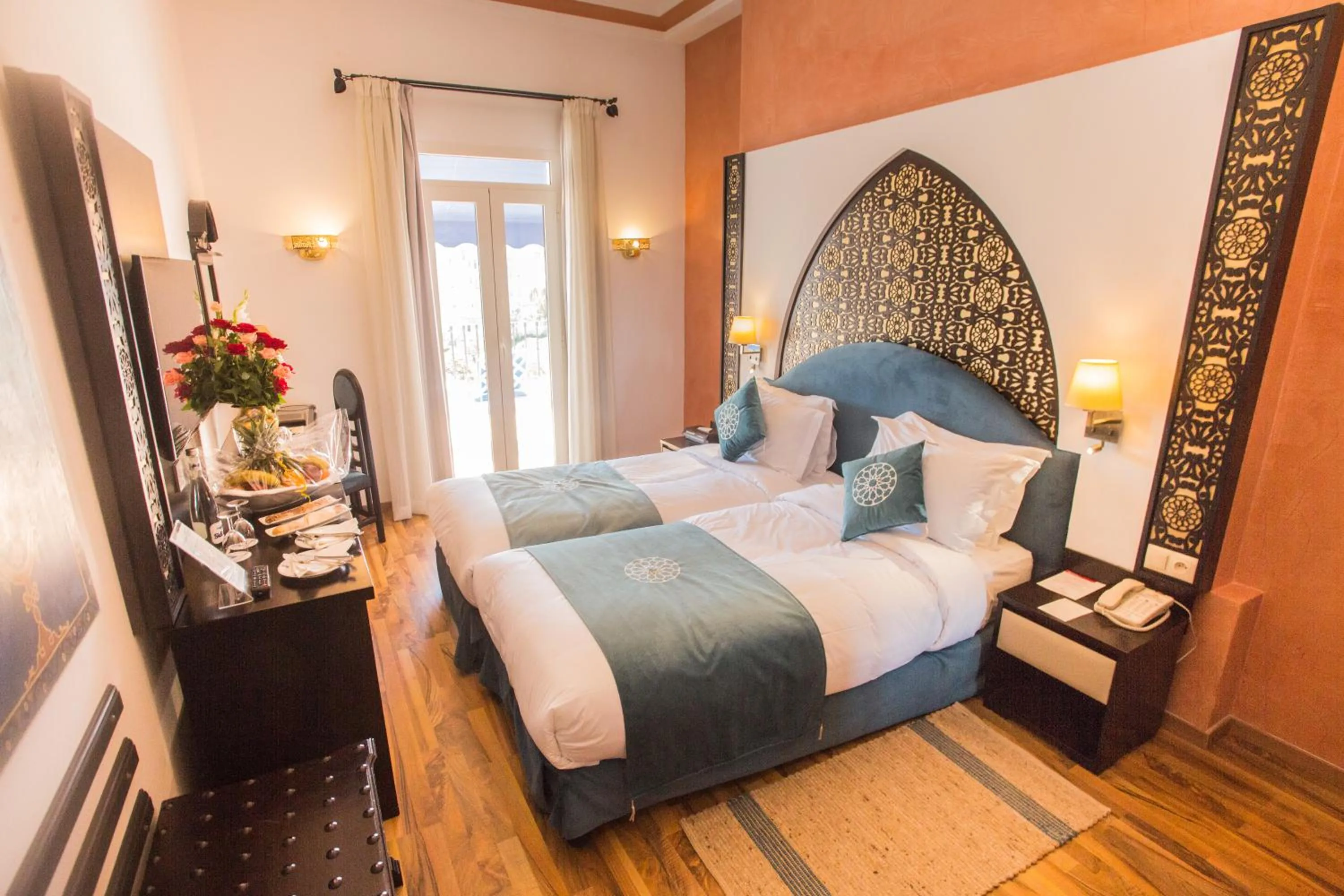 Photo of the whole room, Bed in El Minzah Hotel