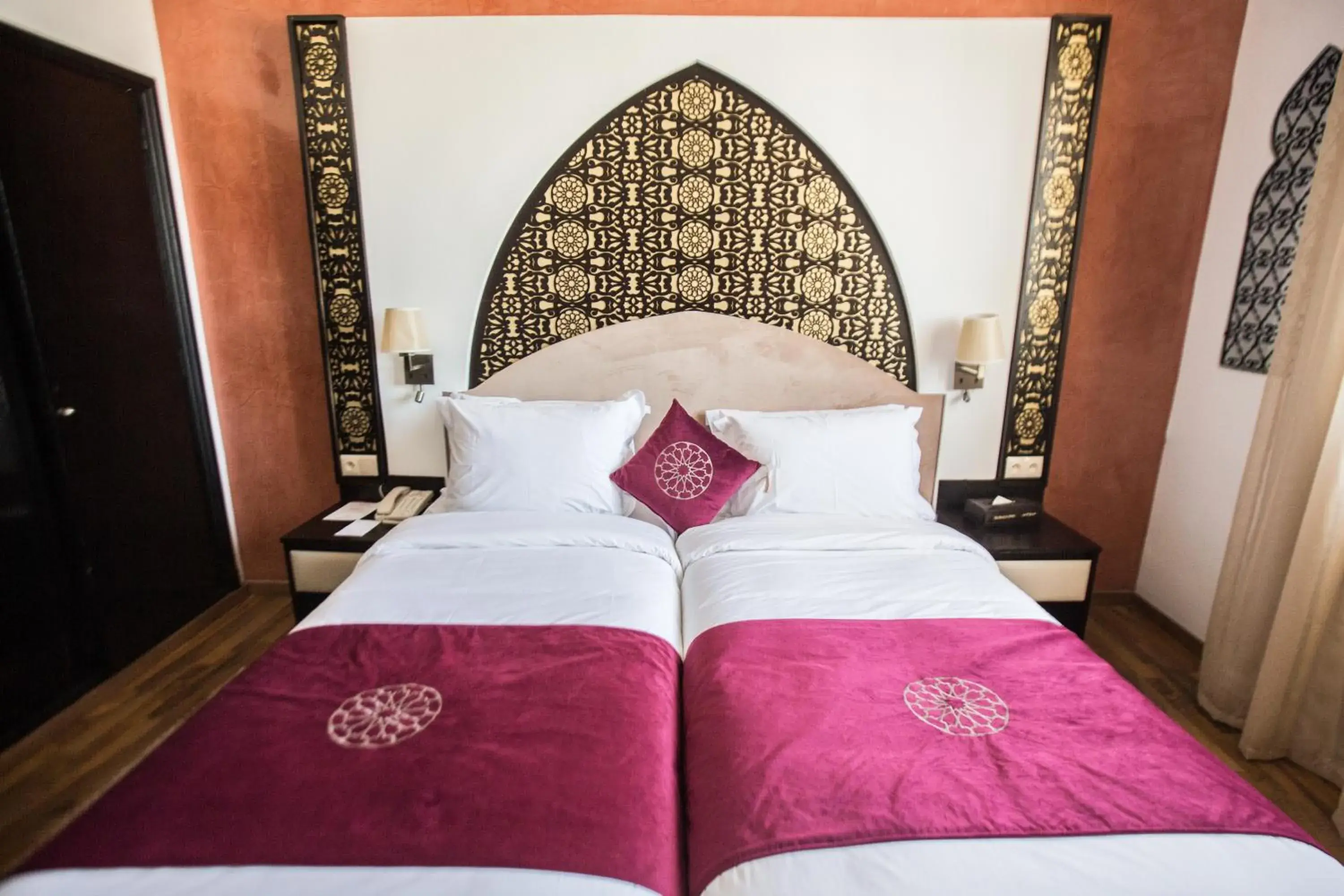 Bed in El Minzah Hotel