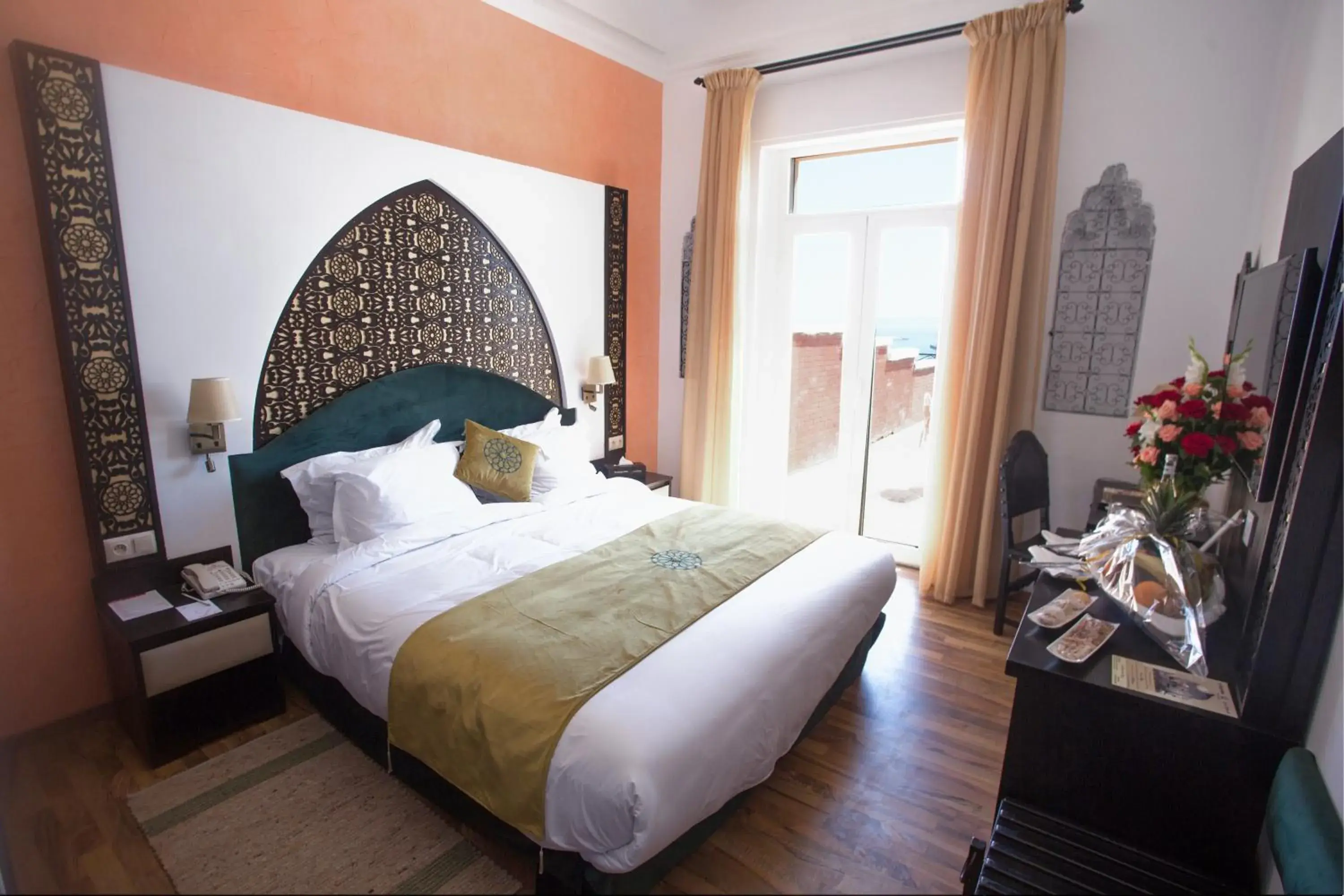 Bed in El Minzah Hotel