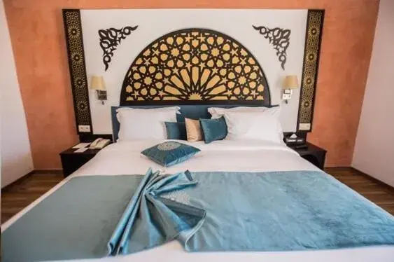 Bed in El Minzah Hotel