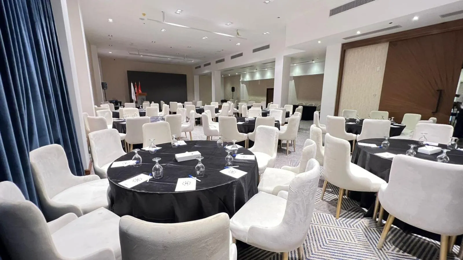 Restaurant/places to eat in Helnan Hotel - Port Fouad