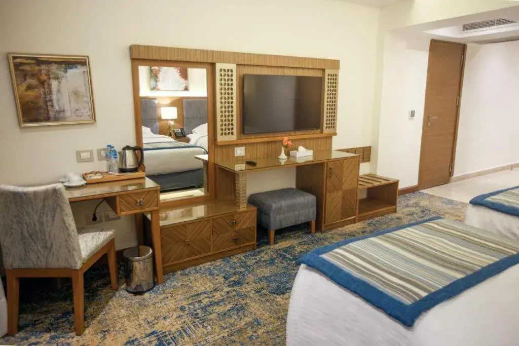 Twin Room with Extra Bed in Helnan Hotel - Port Fouad Twin Room with Extra Bed in Helnan Hotel - Port Fouad
