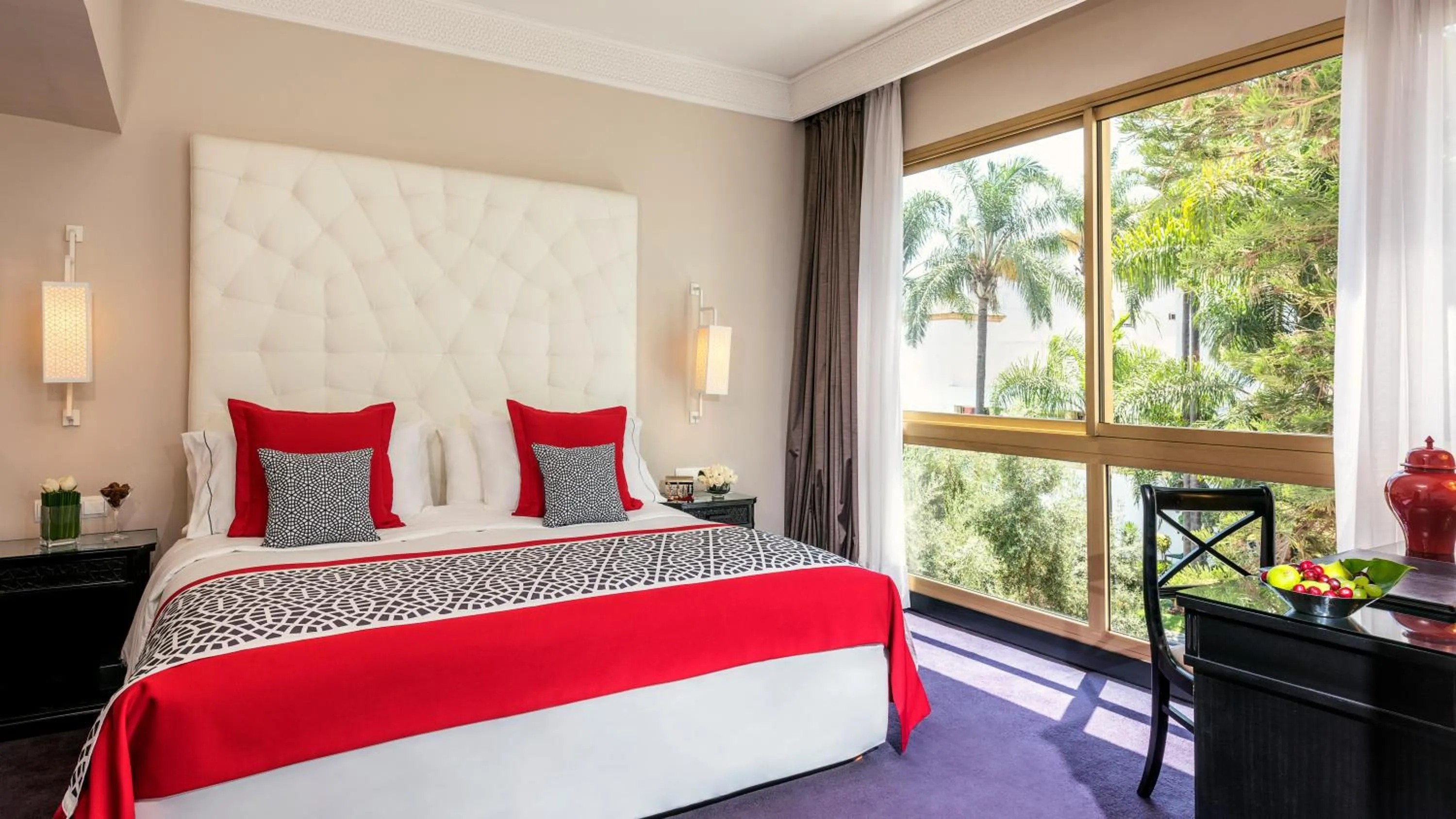 Bed in La Tour Hassan Palace