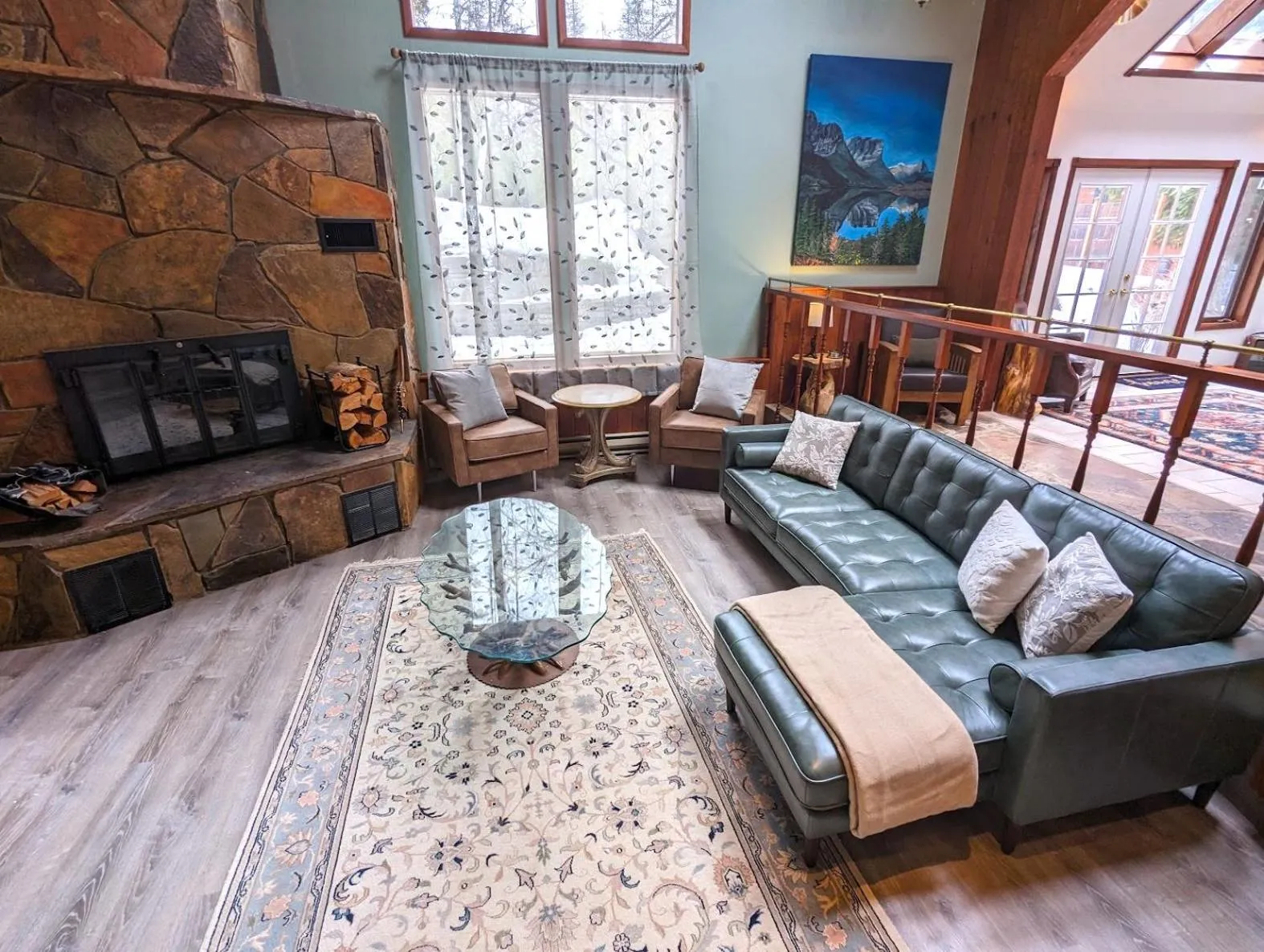 Cityside Big Mountain Lodge