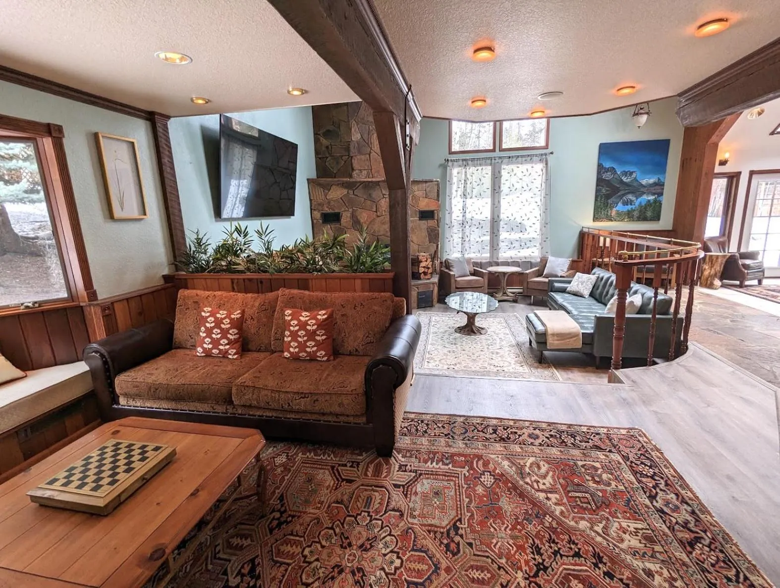 Cityside Big Mountain Lodge