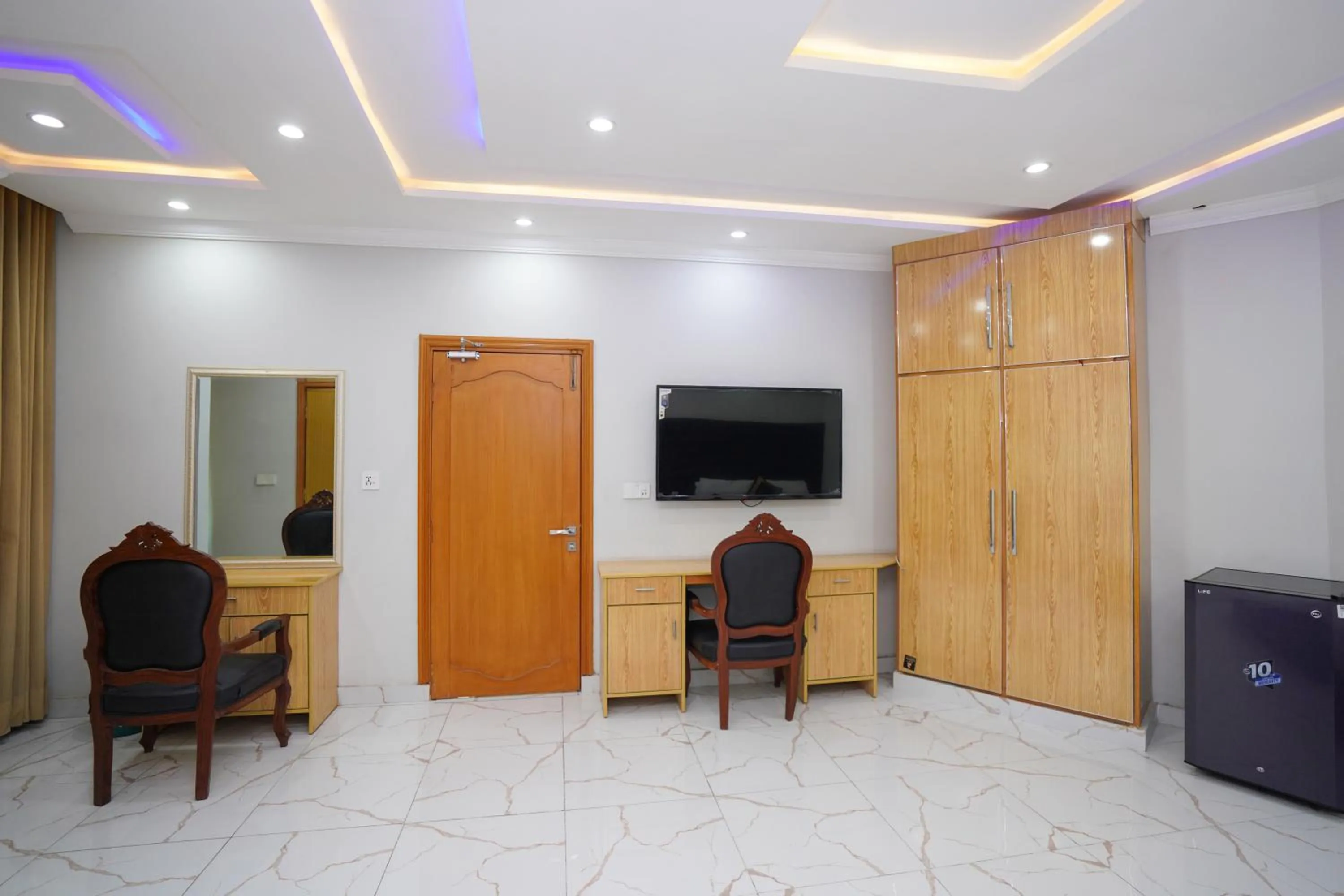 TV and multimedia in Hotel Orange One