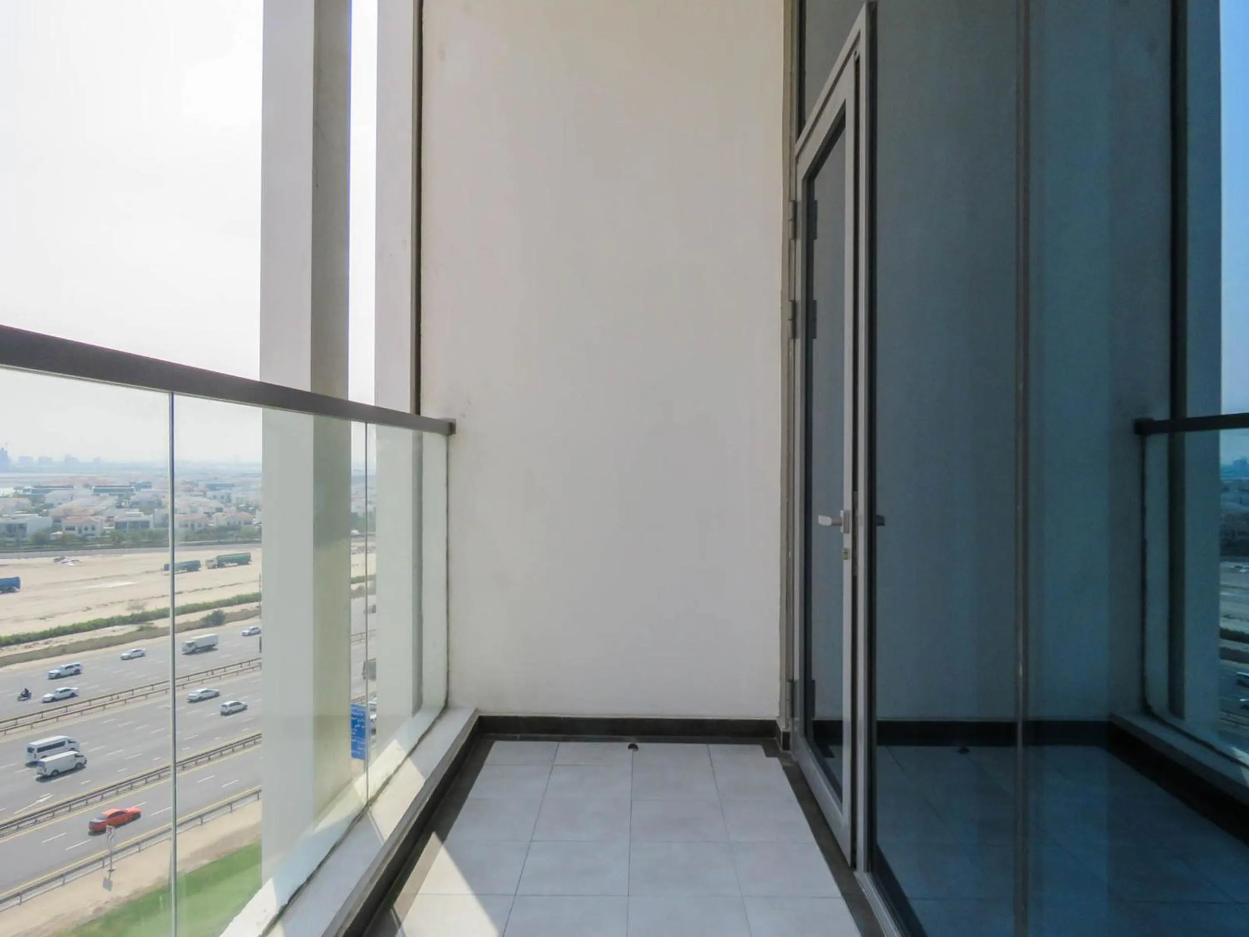 Balcony/Terrace in OYO 943 Home Bayz Danube studio