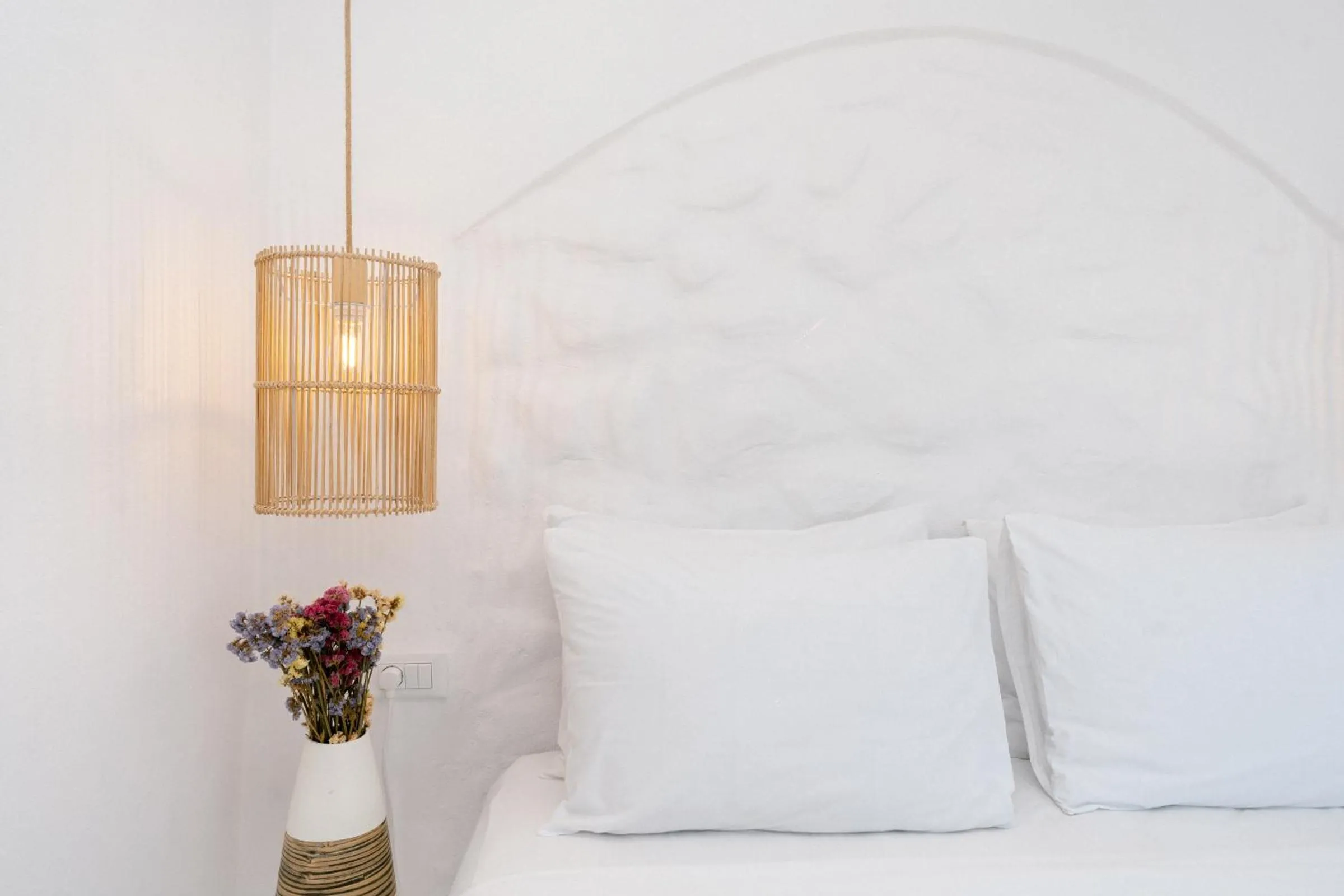 Bedroom, Bed in Nano Oia Canaves