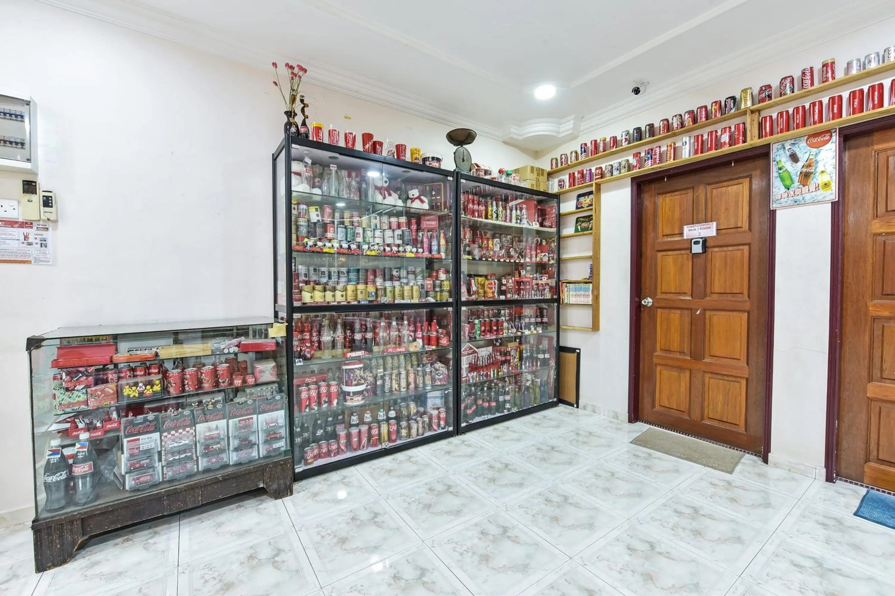 Lobby or reception in Hotel O Coke Guest House