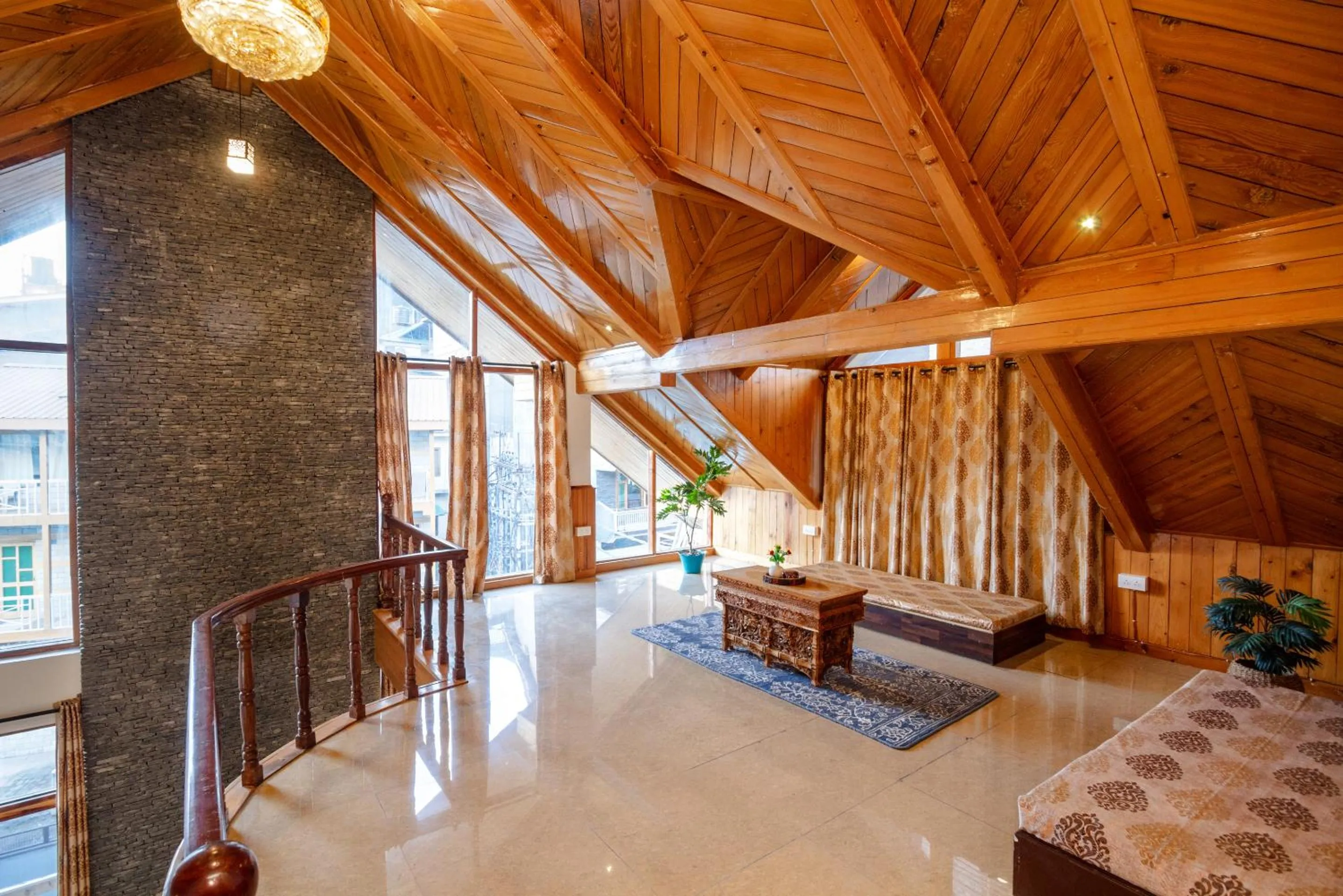 Game Room, Bed in Tripli Hotels Conifer Wood Cottage