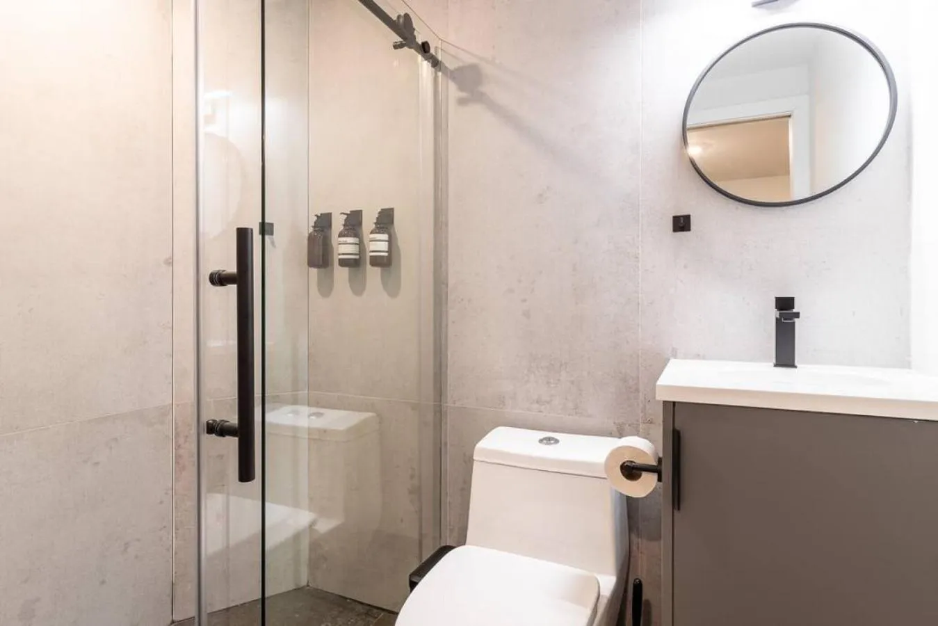 Shower in Thena Hotel - Spacious 1 Bedroom