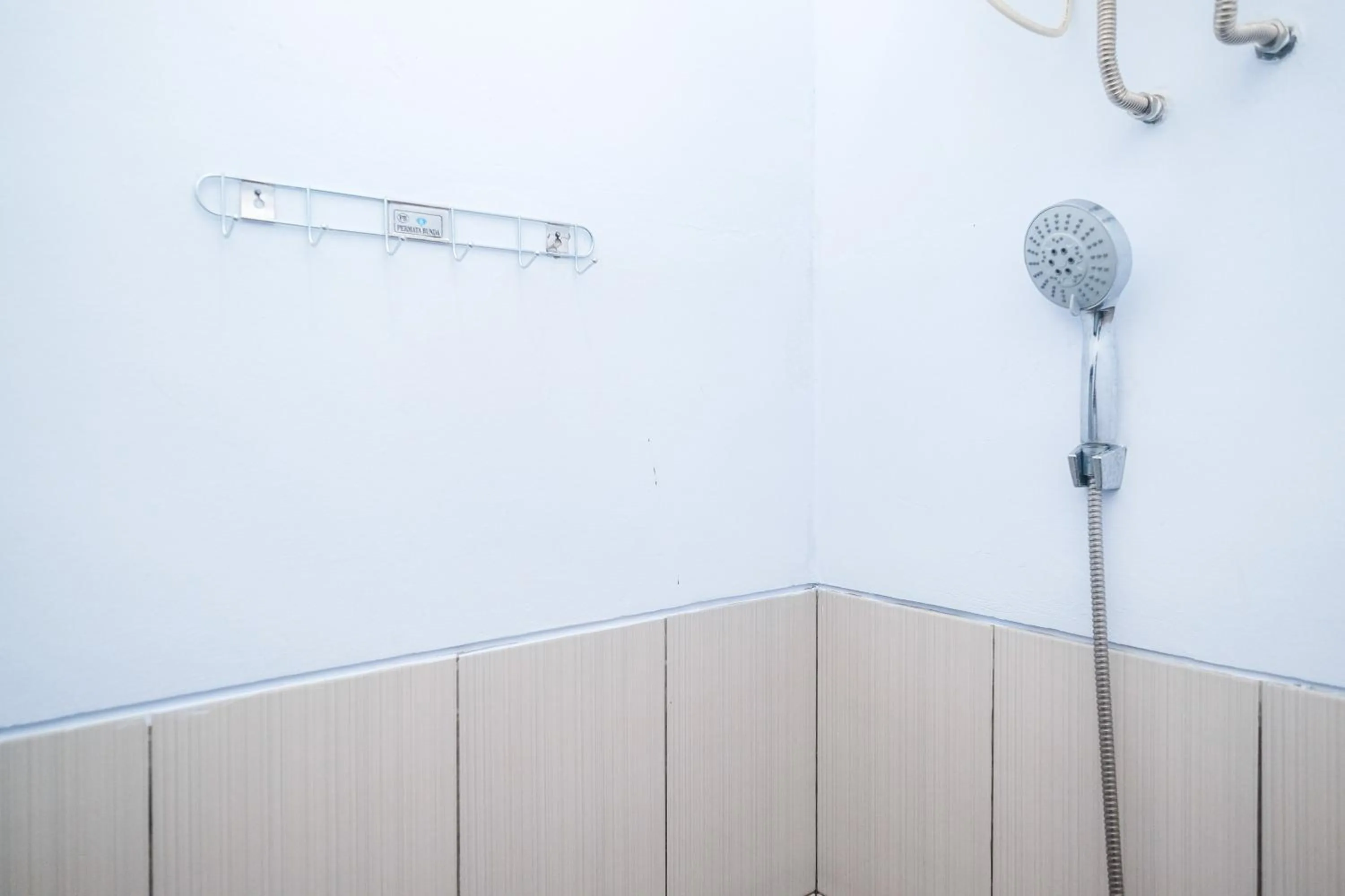 Bathroom in Urbanview Syariah Wisma Nabil Solo