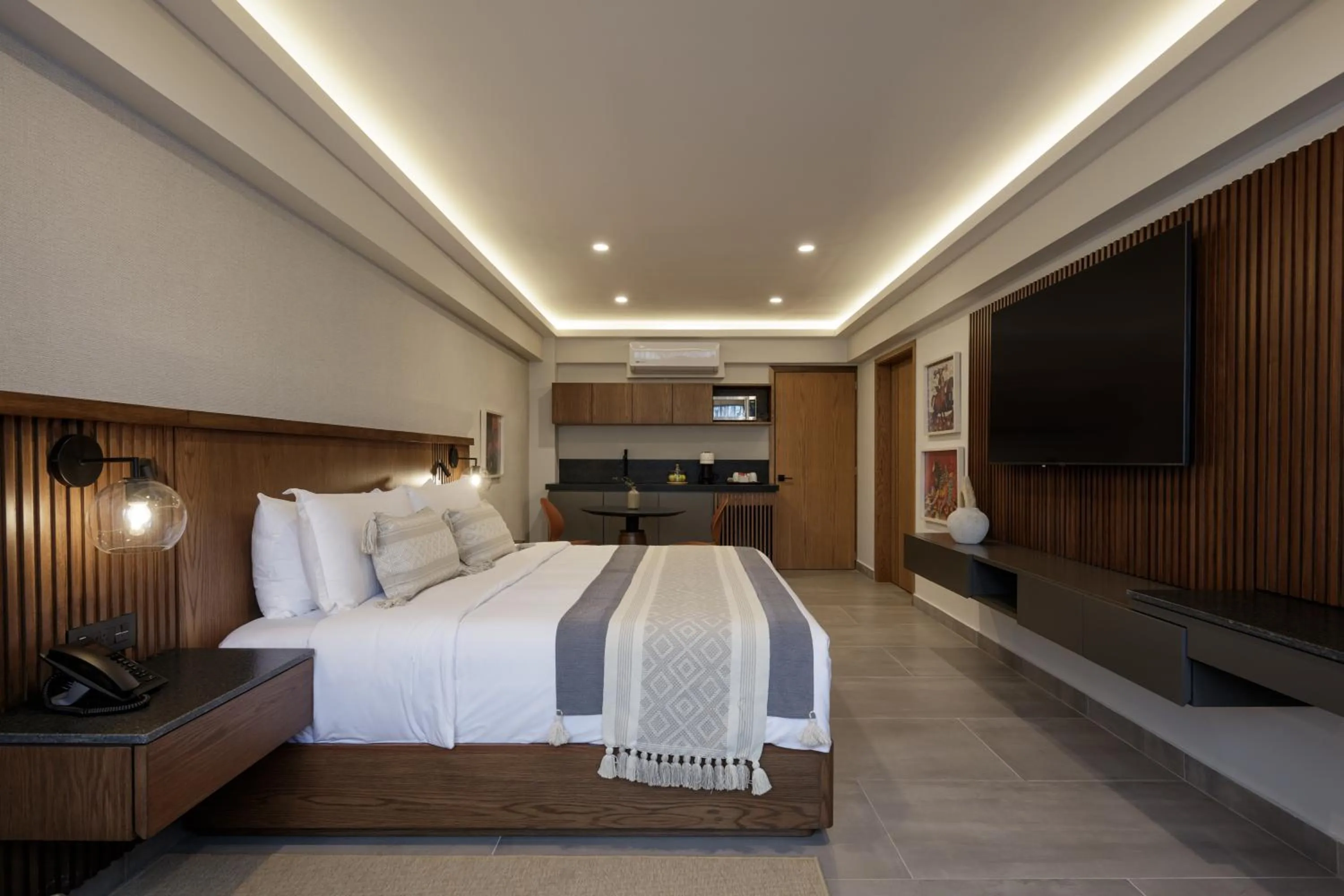 Communal lounge/ TV room, Bed in Origen 438 Luxury Boutique Hotel