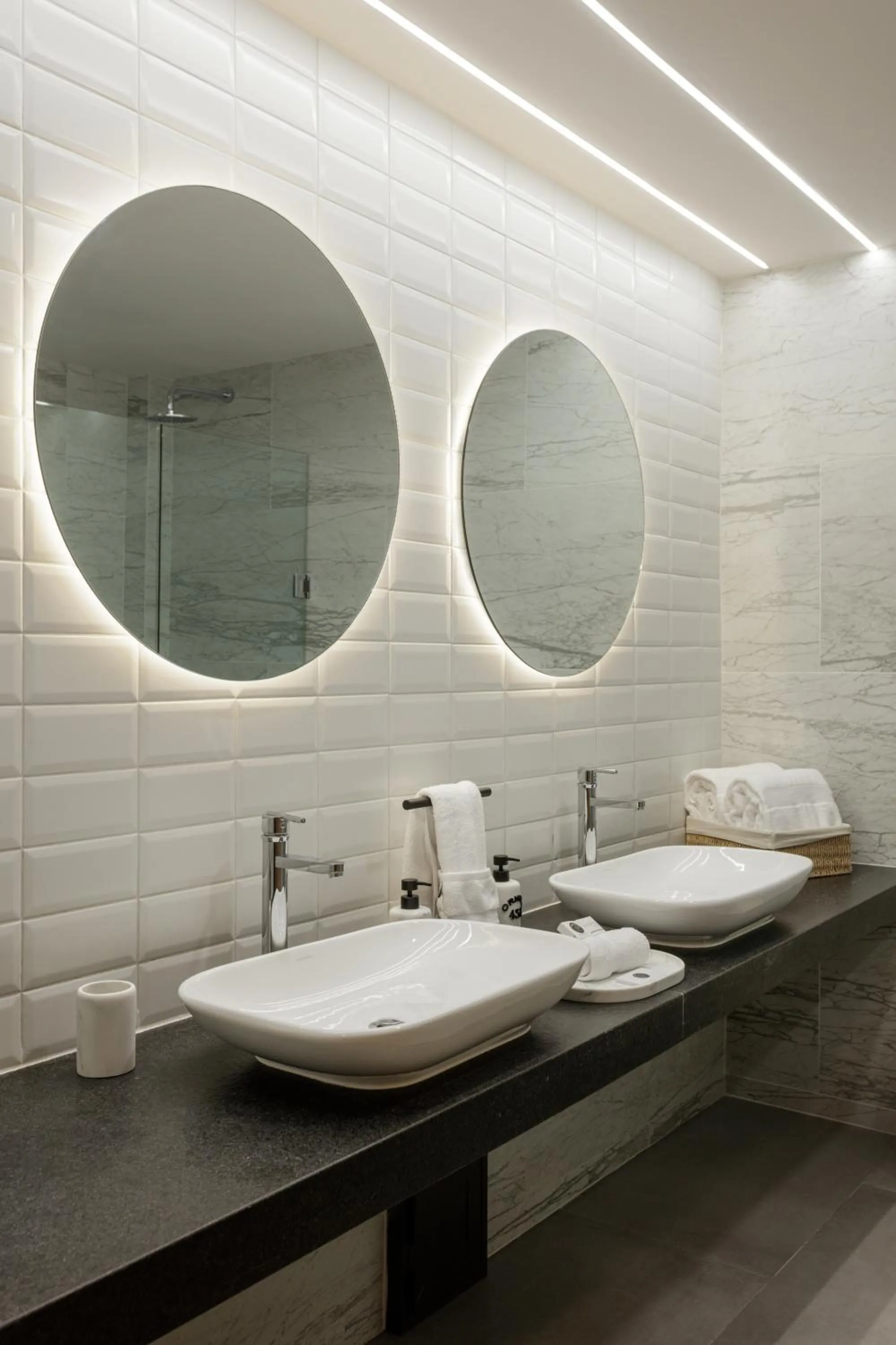 Bathroom in Origen 438 Luxury Boutique Hotel