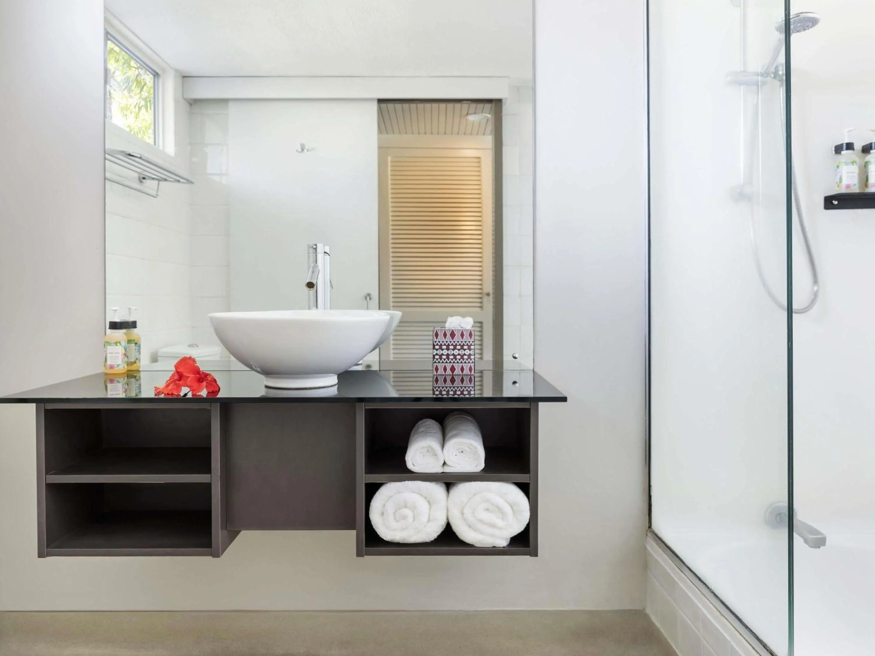 Bedroom in Mercure Nadi