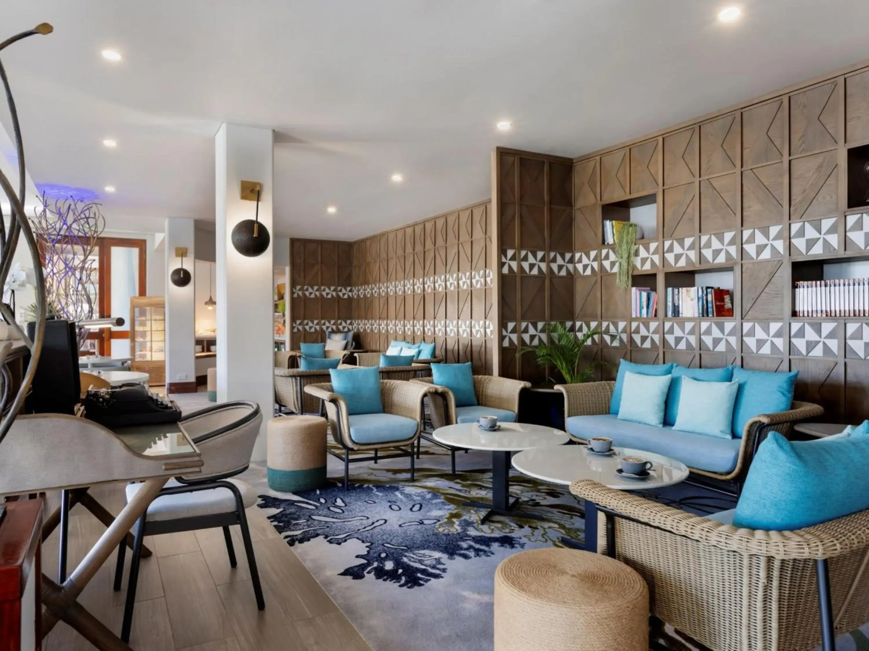 Lounge or bar in Sofitel Fiji Resort & Spa Lounge or bar in Sofitel Fiji Resort & Spa