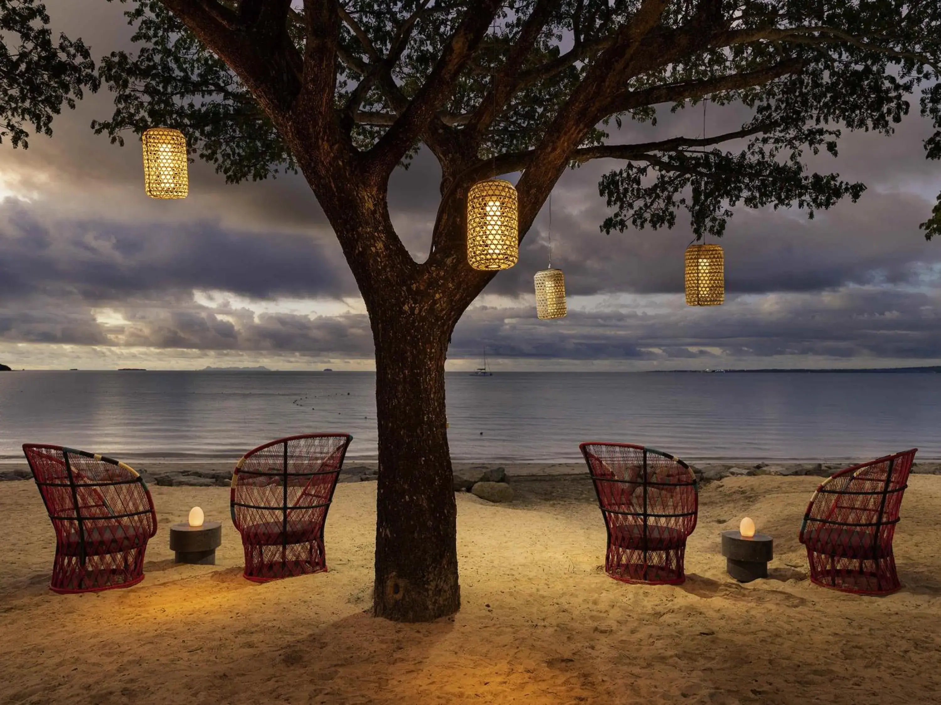 Lounge or bar in Sofitel Fiji Resort & Spa Lounge or bar in Sofitel Fiji Resort & Spa