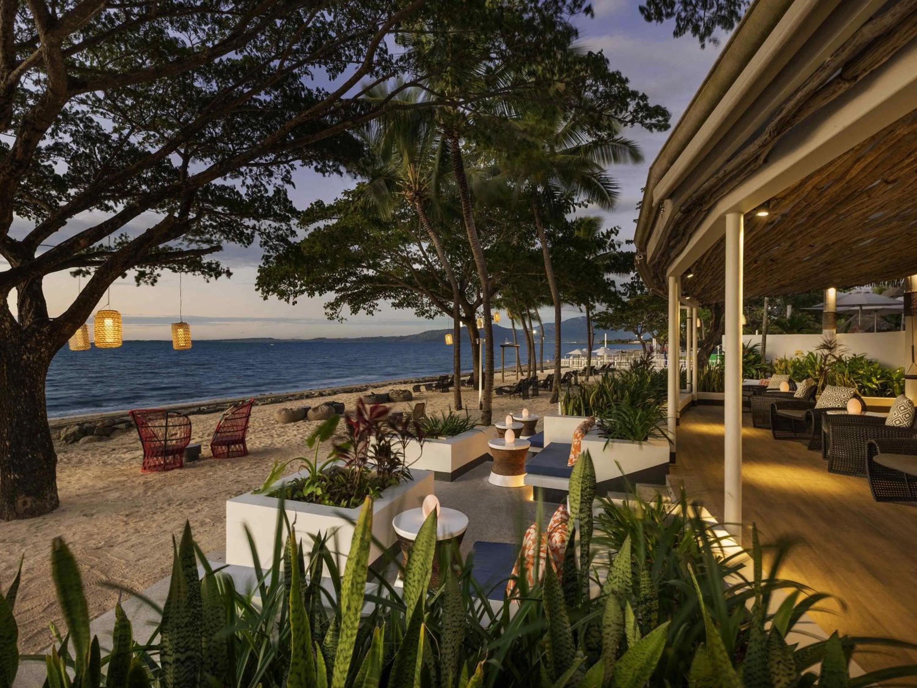 Lounge or bar in Sofitel Fiji Resort & Spa