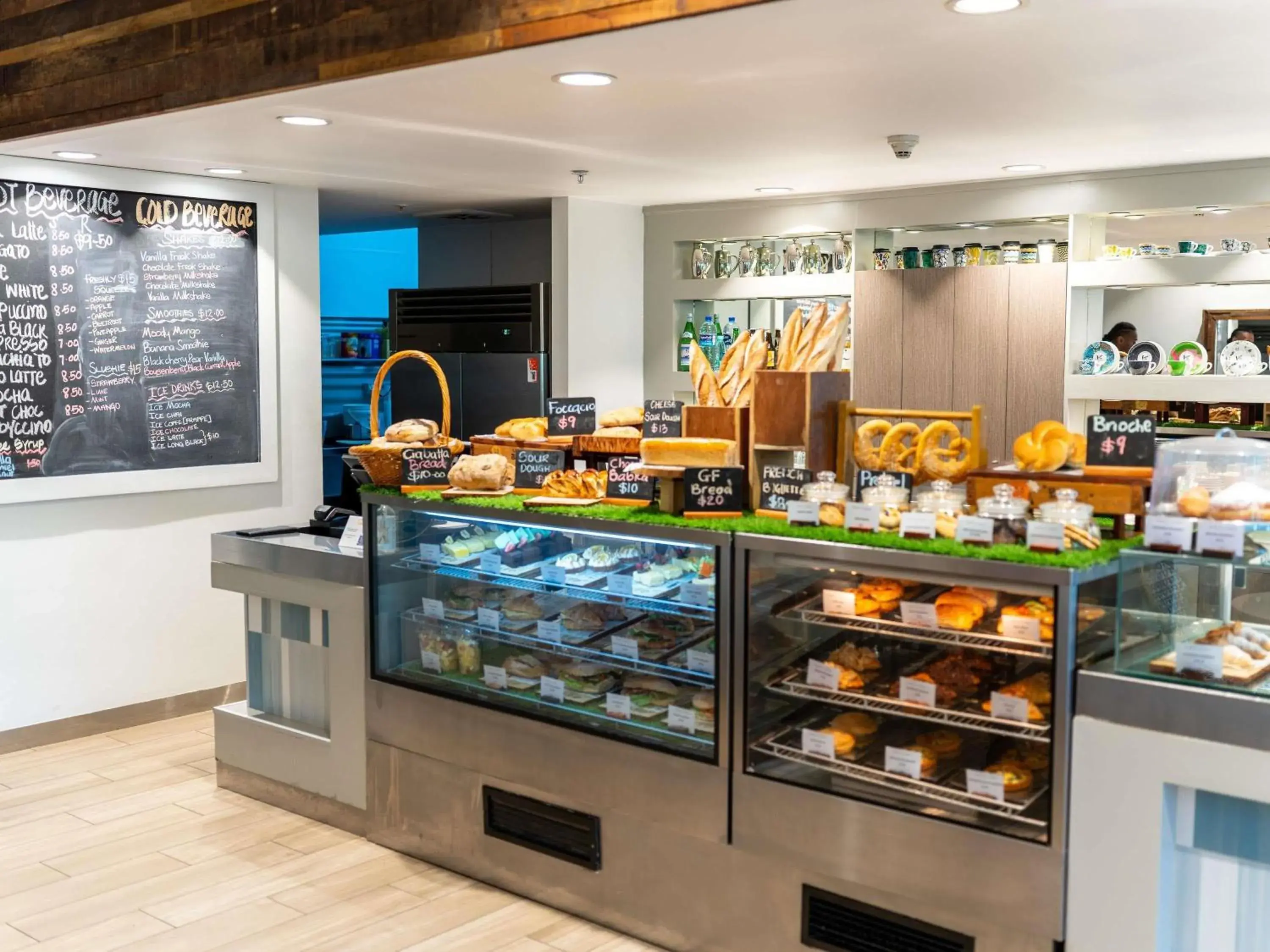 Restaurant/places to eat in Sofitel Fiji Resort & Spa Restaurant/places to eat in Sofitel Fiji Resort & Spa