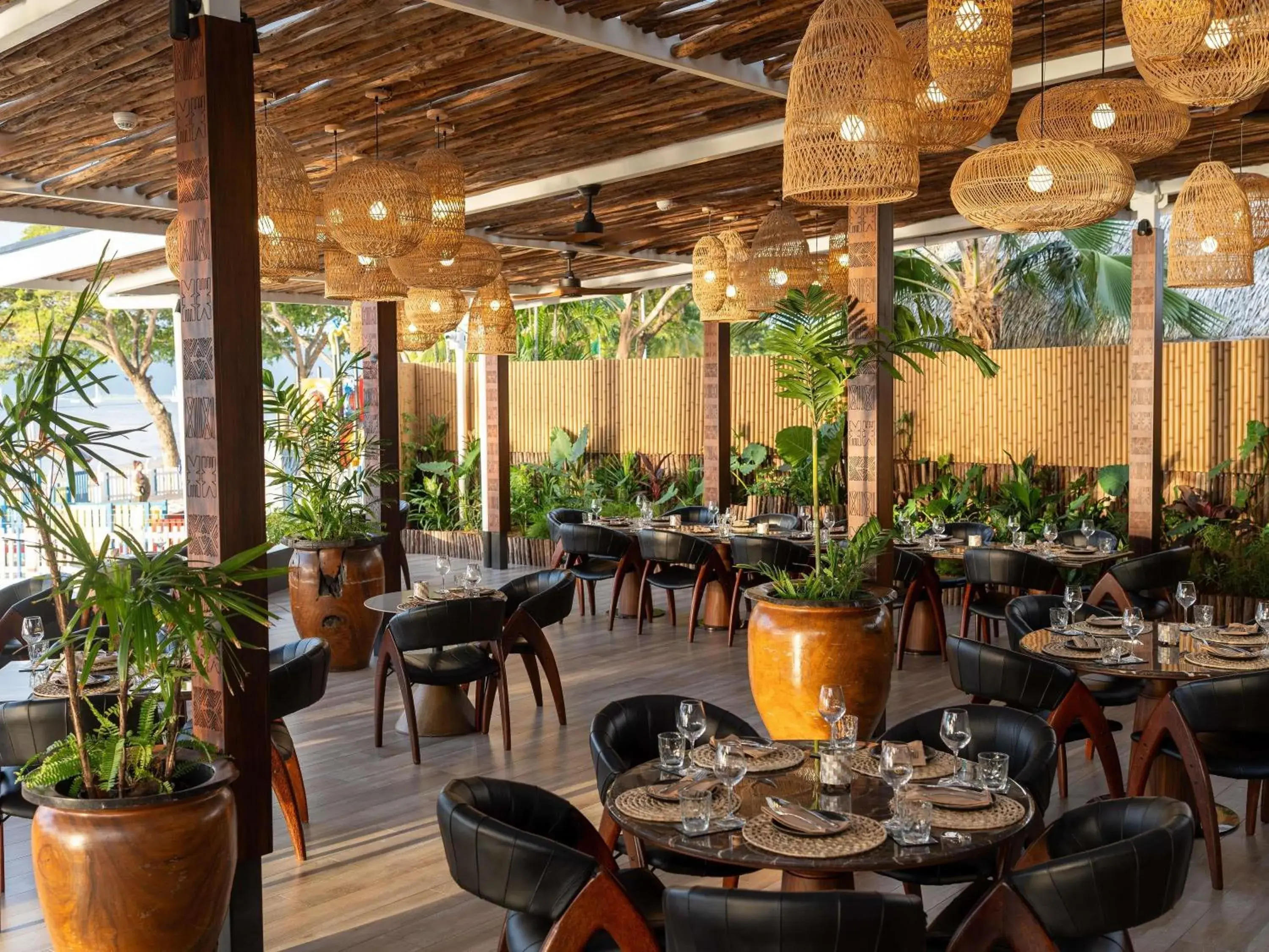 Restaurant/places to eat in Sofitel Fiji Resort & Spa Restaurant/places to eat in Sofitel Fiji Resort & Spa