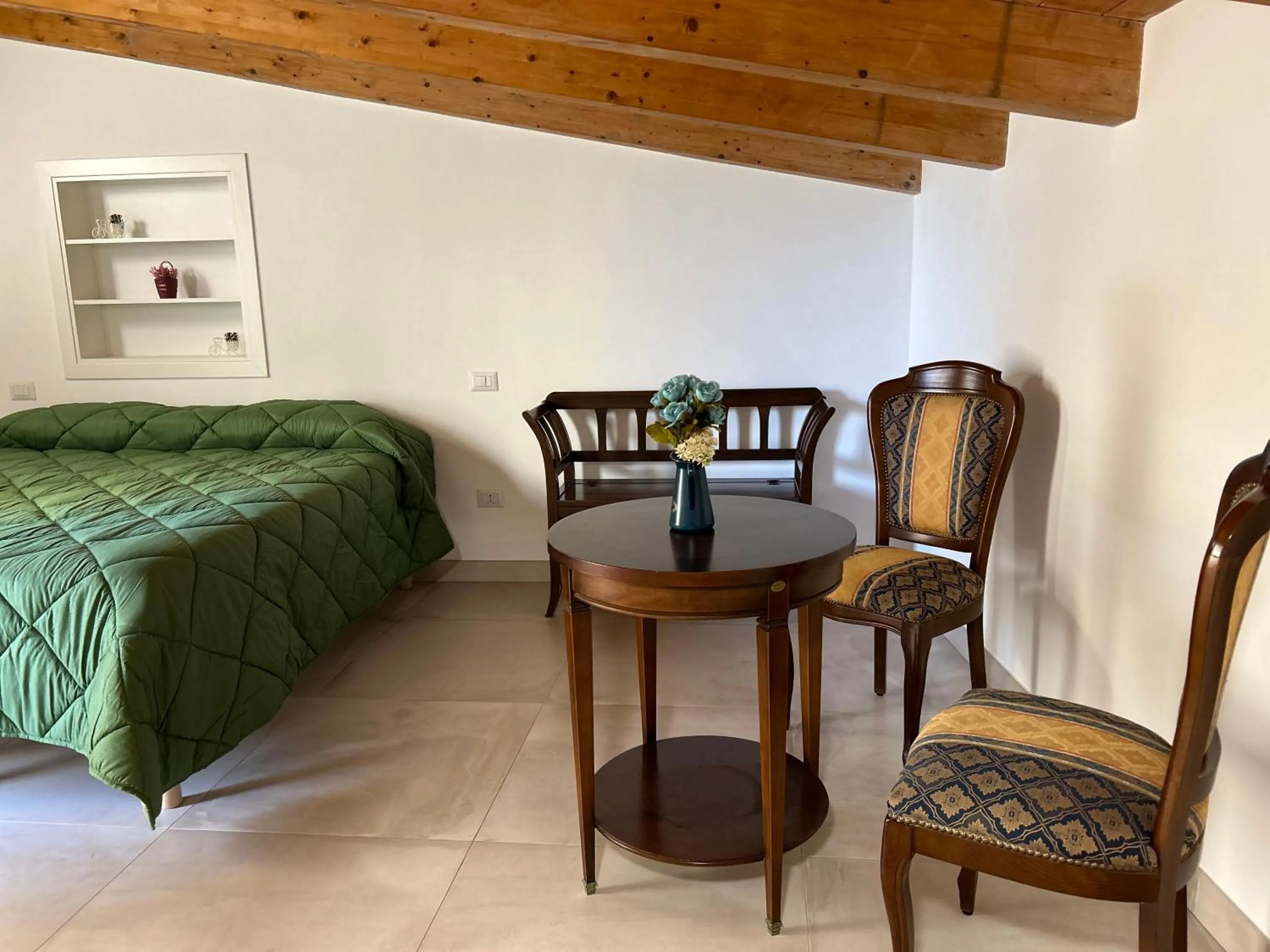 Seating Area in 100 Passi dai Sassi