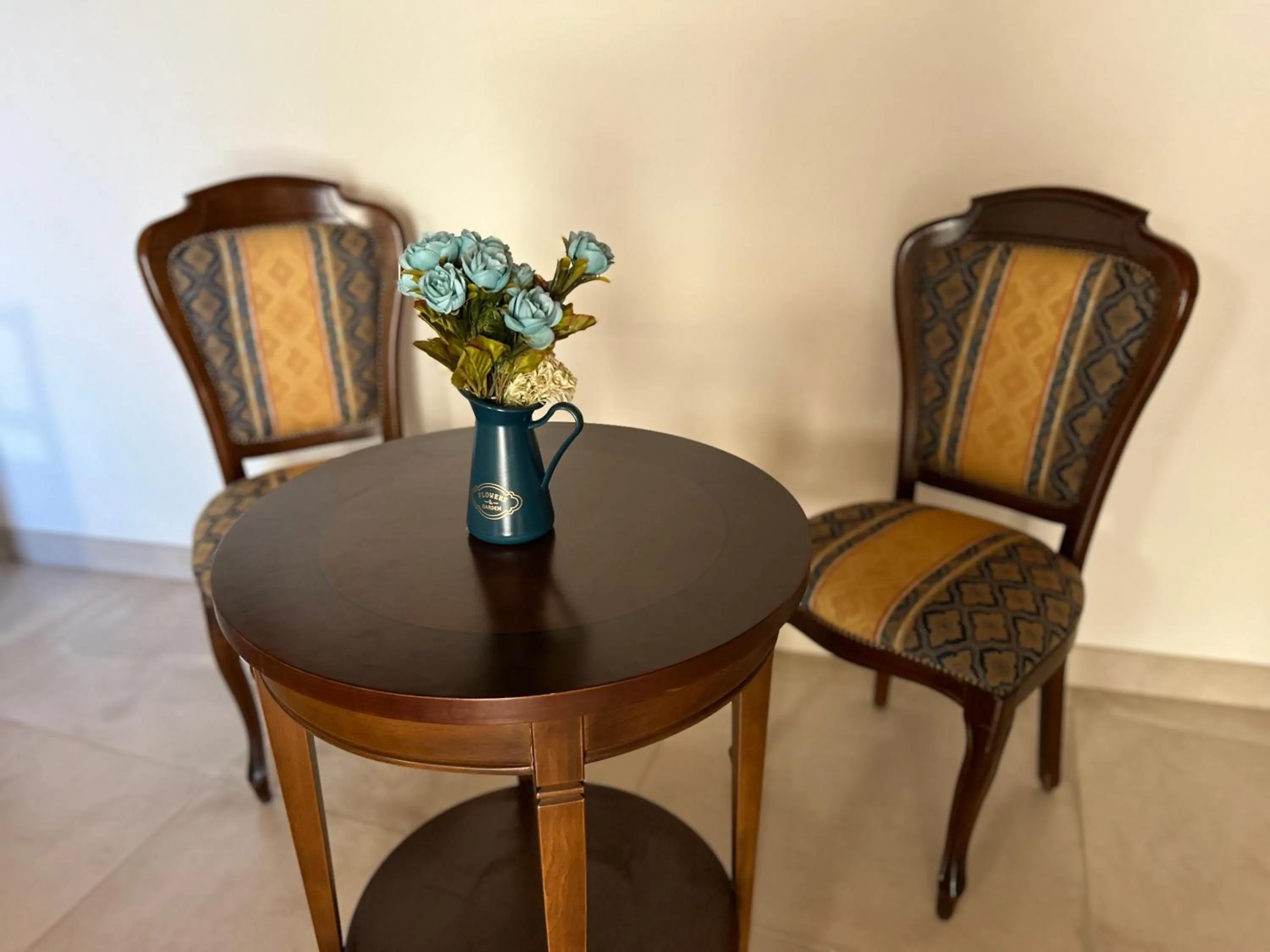 Seating Area in 100 Passi dai Sassi