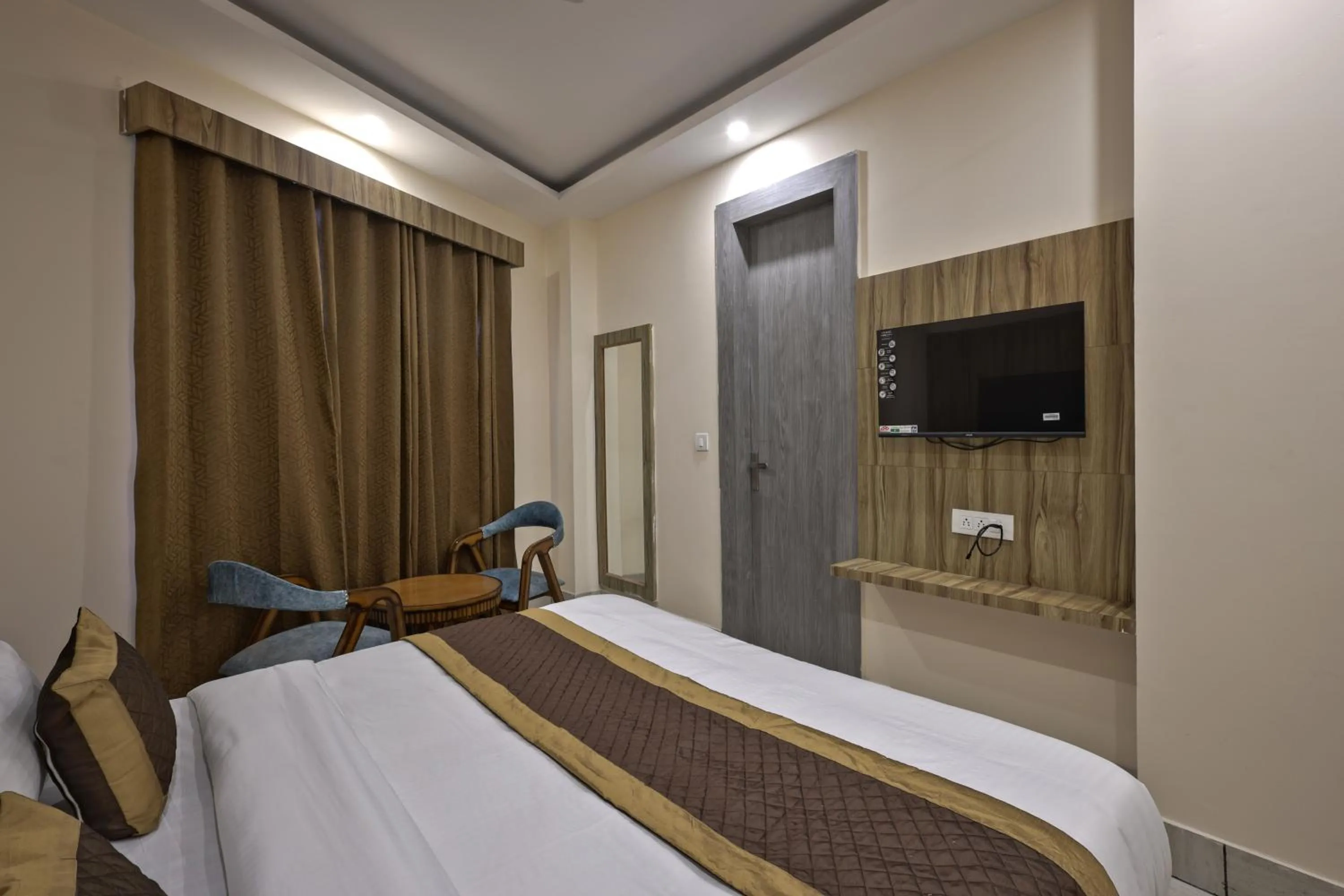 Communal lounge/ TV room in Rio Grand - Haridwar - A Premium Hotel