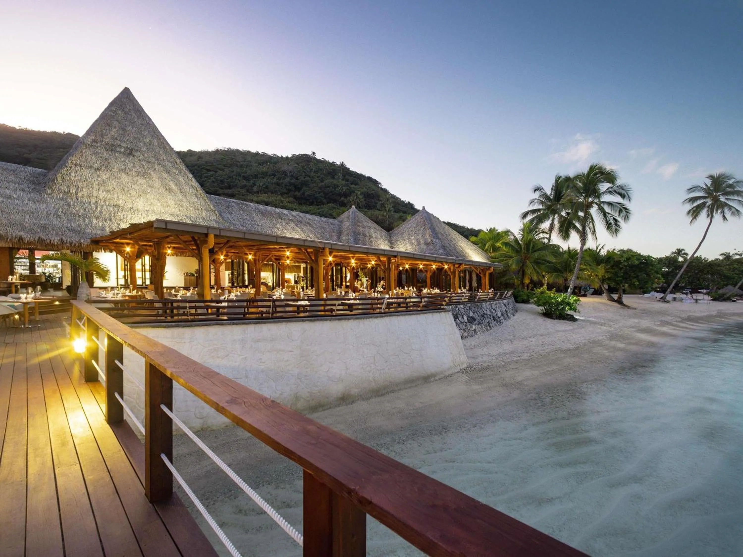 Restaurant/places to eat in Sofitel Kia Ora Moorea Beach Resort