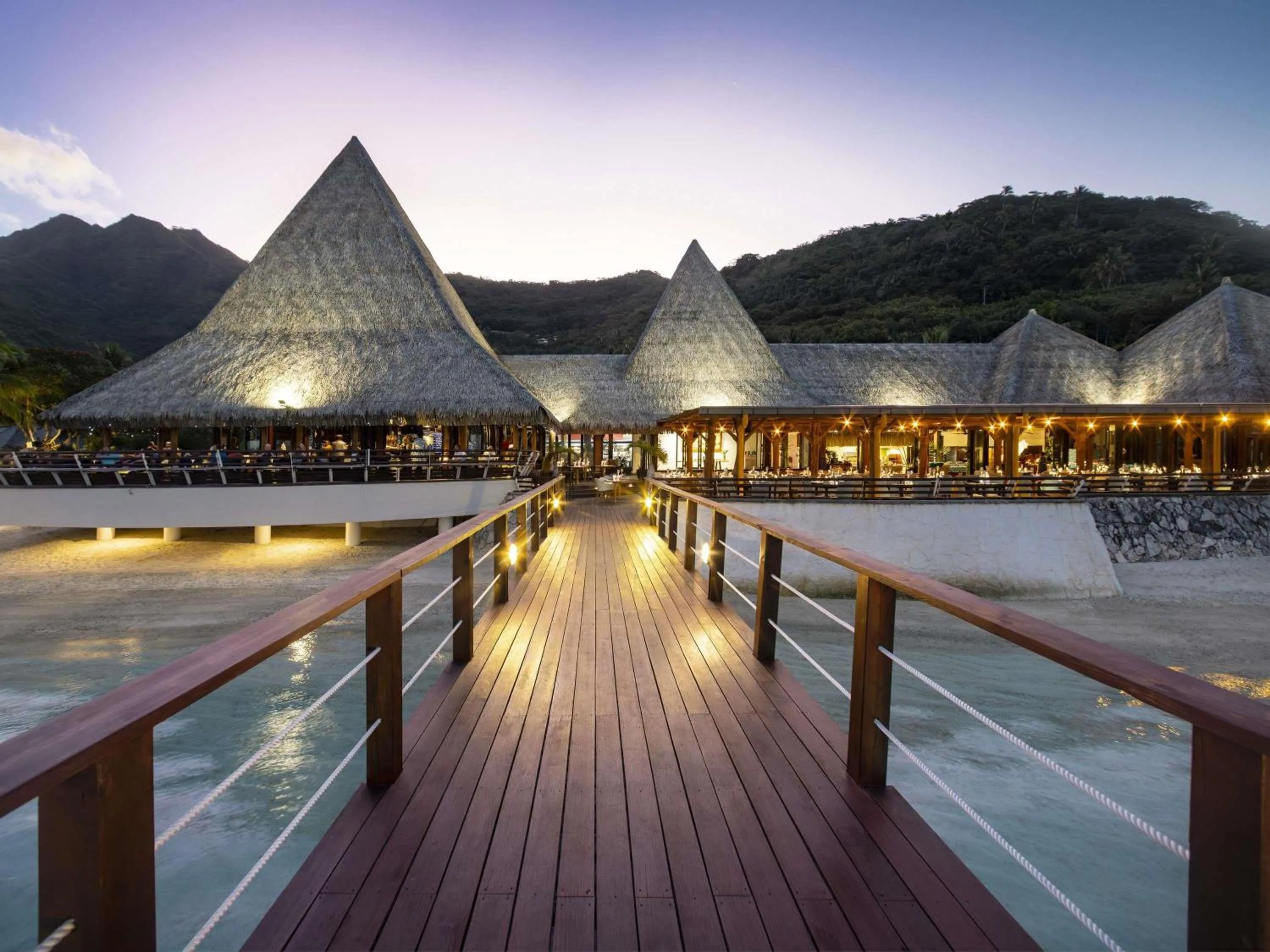Restaurant/places to eat in Sofitel Kia Ora Moorea Beach Resort