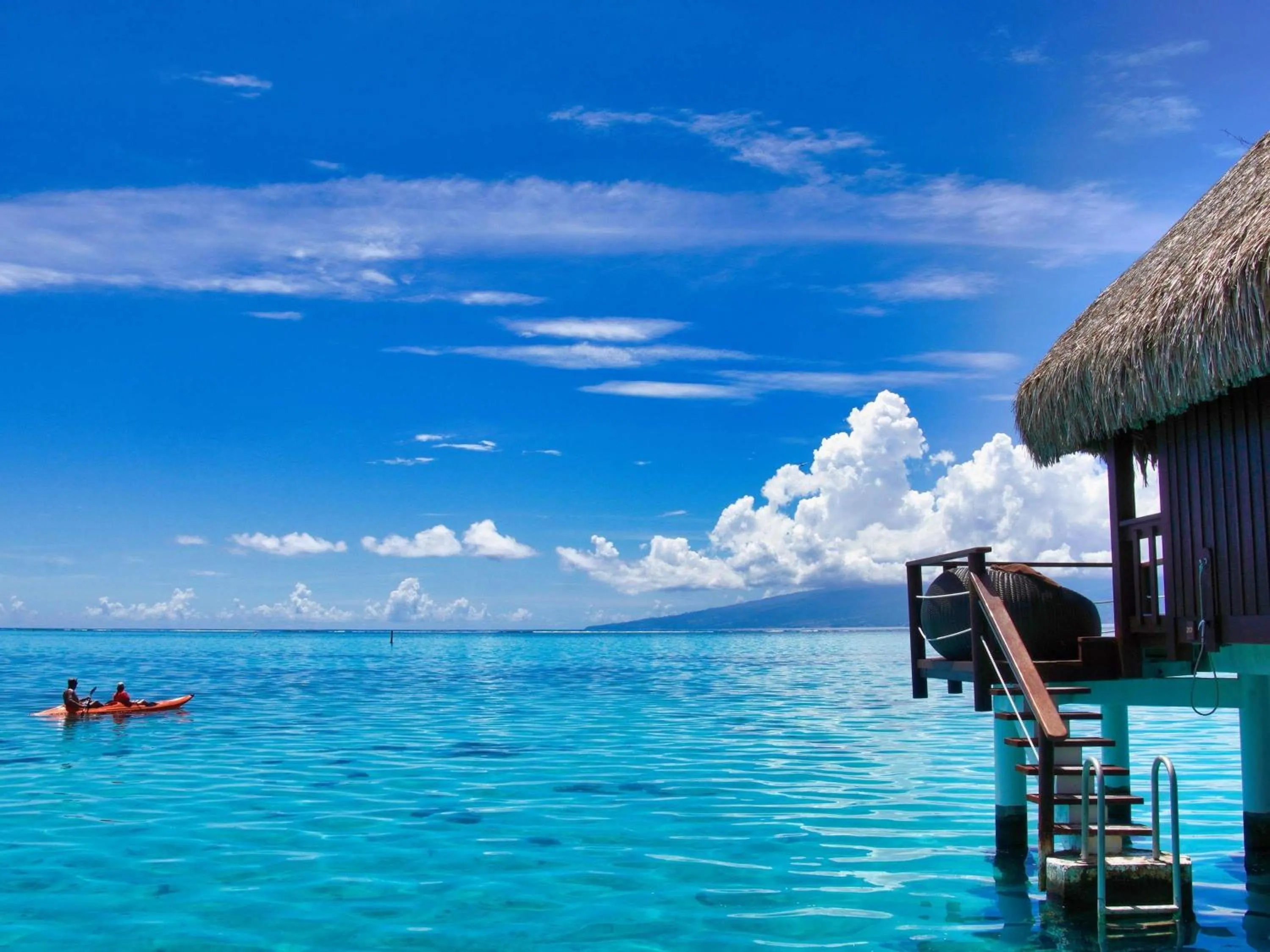 Bedroom in Sofitel Kia Ora Moorea Beach Resort