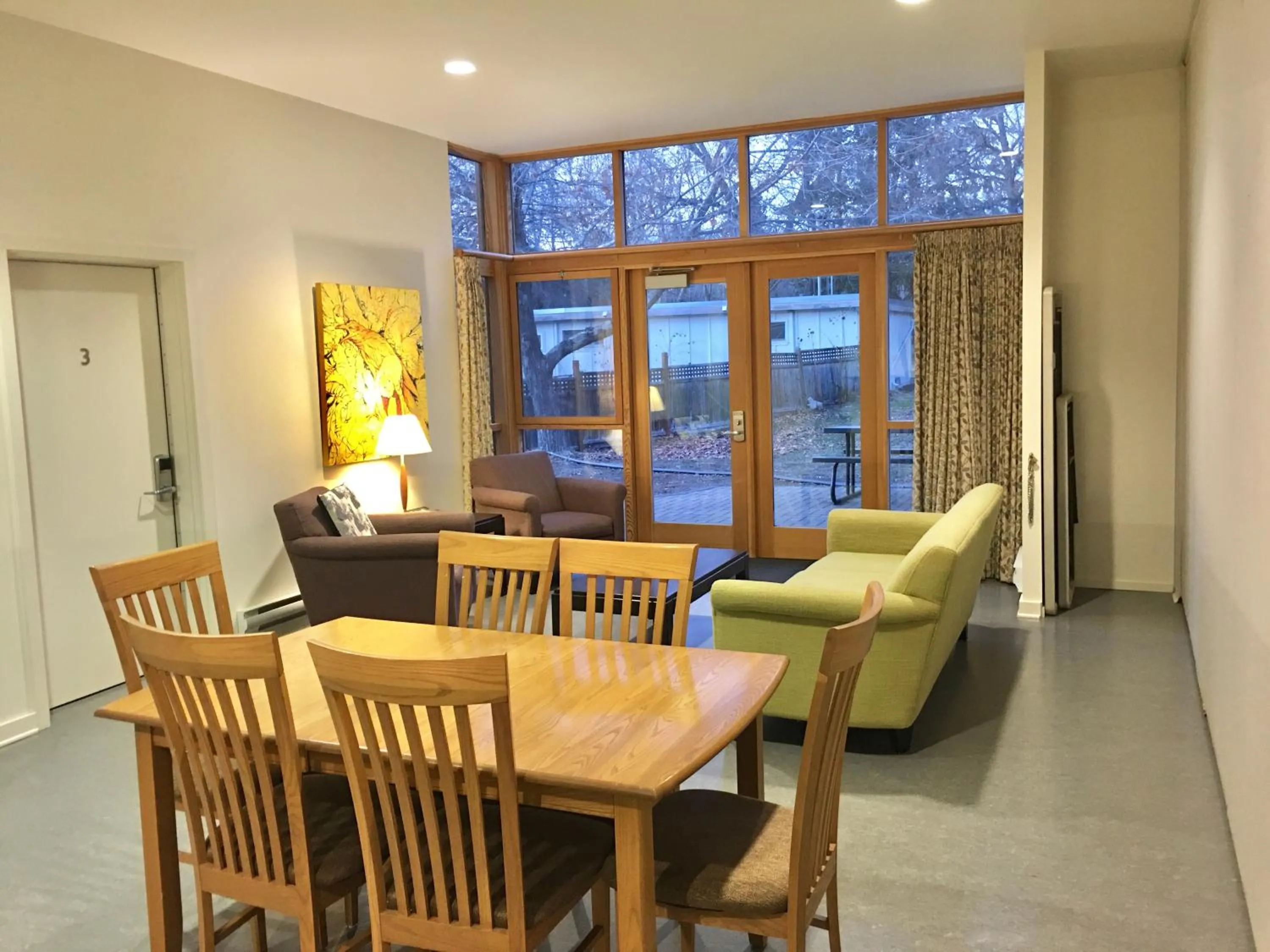 Living room in Naramata Centre