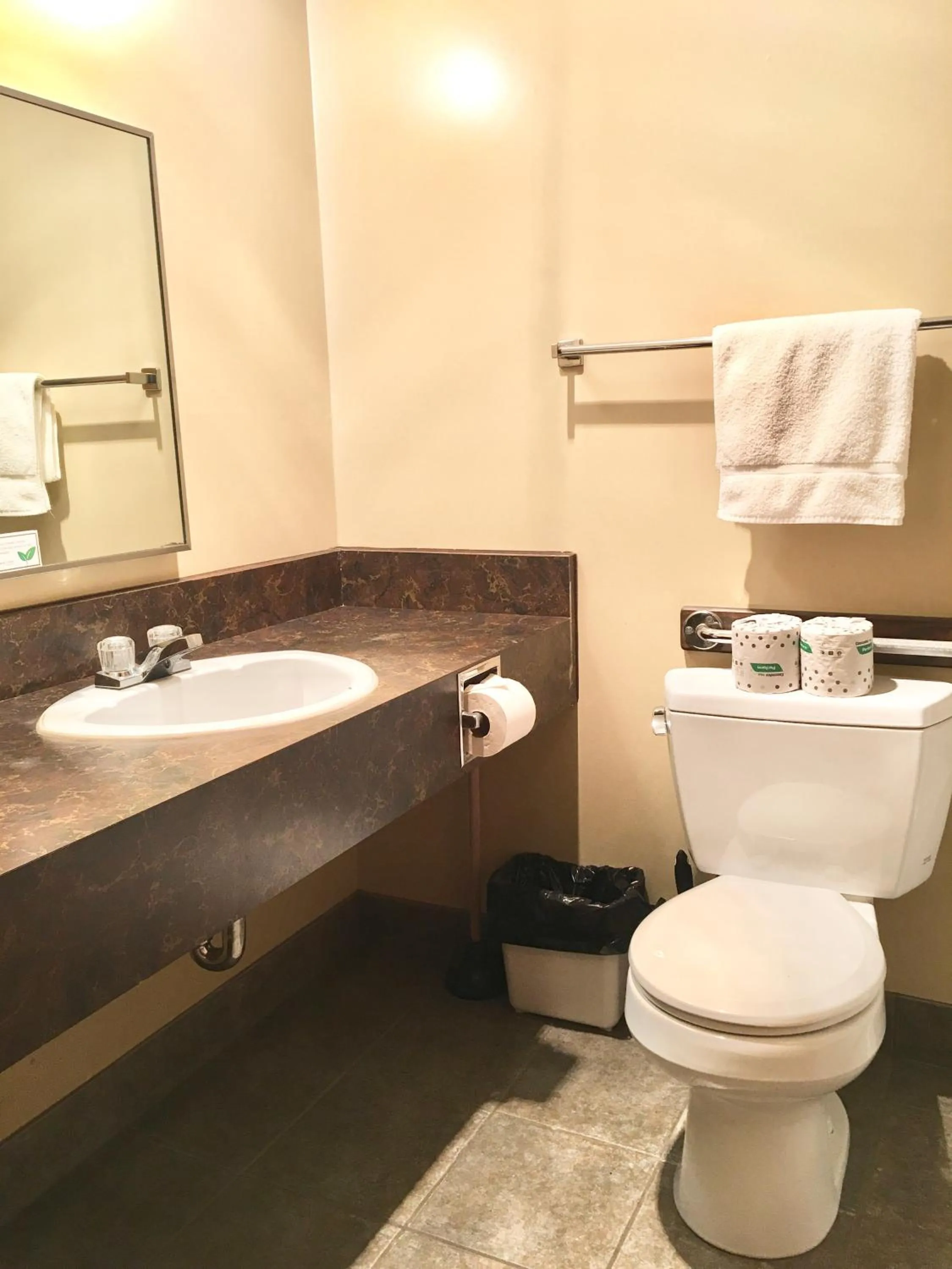 Shower in Naramata Centre